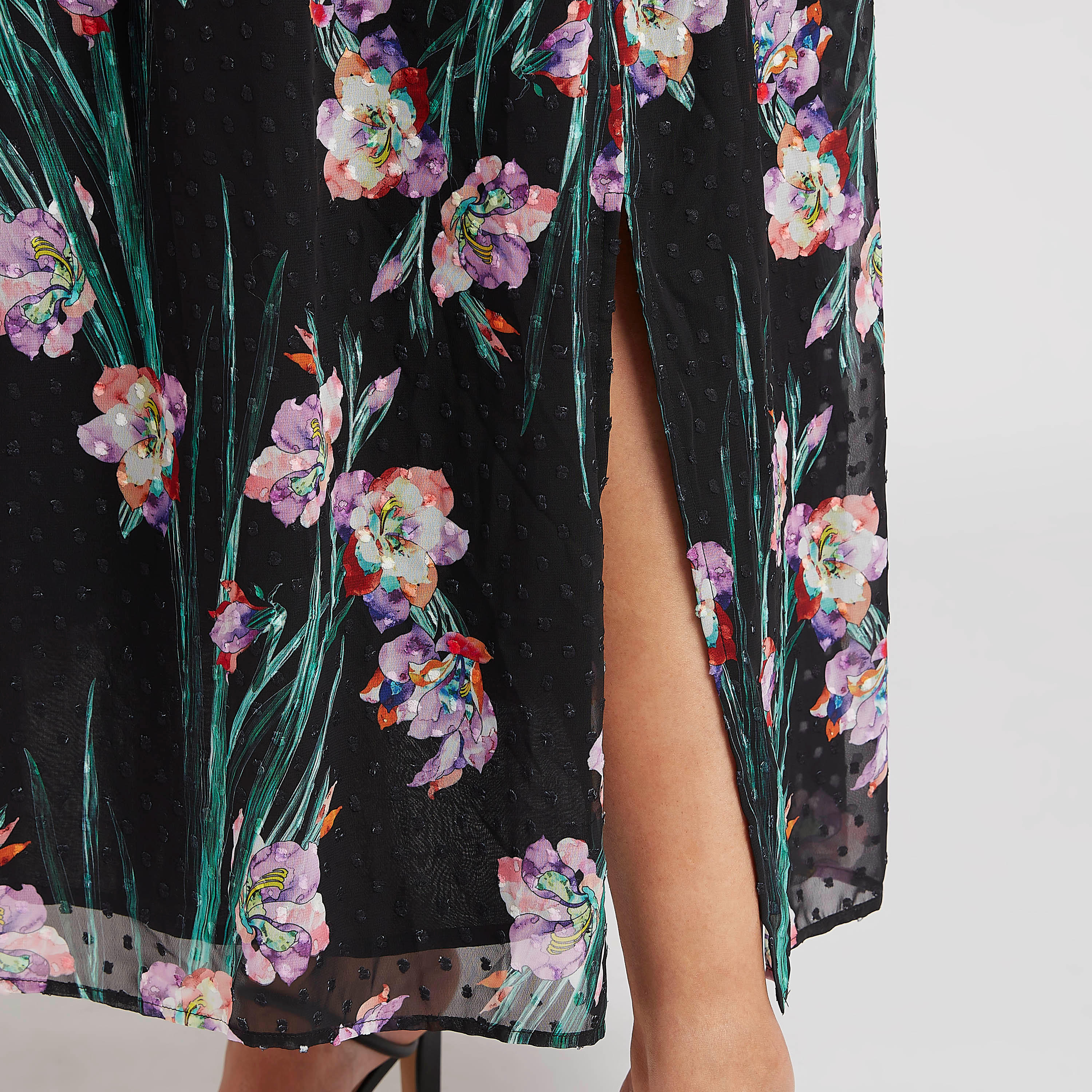 فستان طويل ملفوف بطبعات زهرية-women-clothing-dresses-image-2
