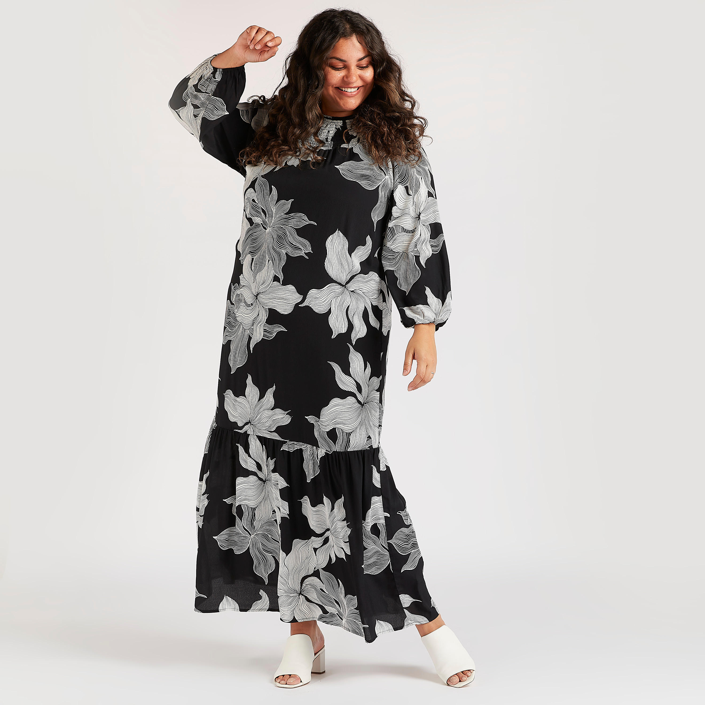 فستان طويل إيه لاين بدرزات وطبعات زهرية-women-clothing-dresses-image-1