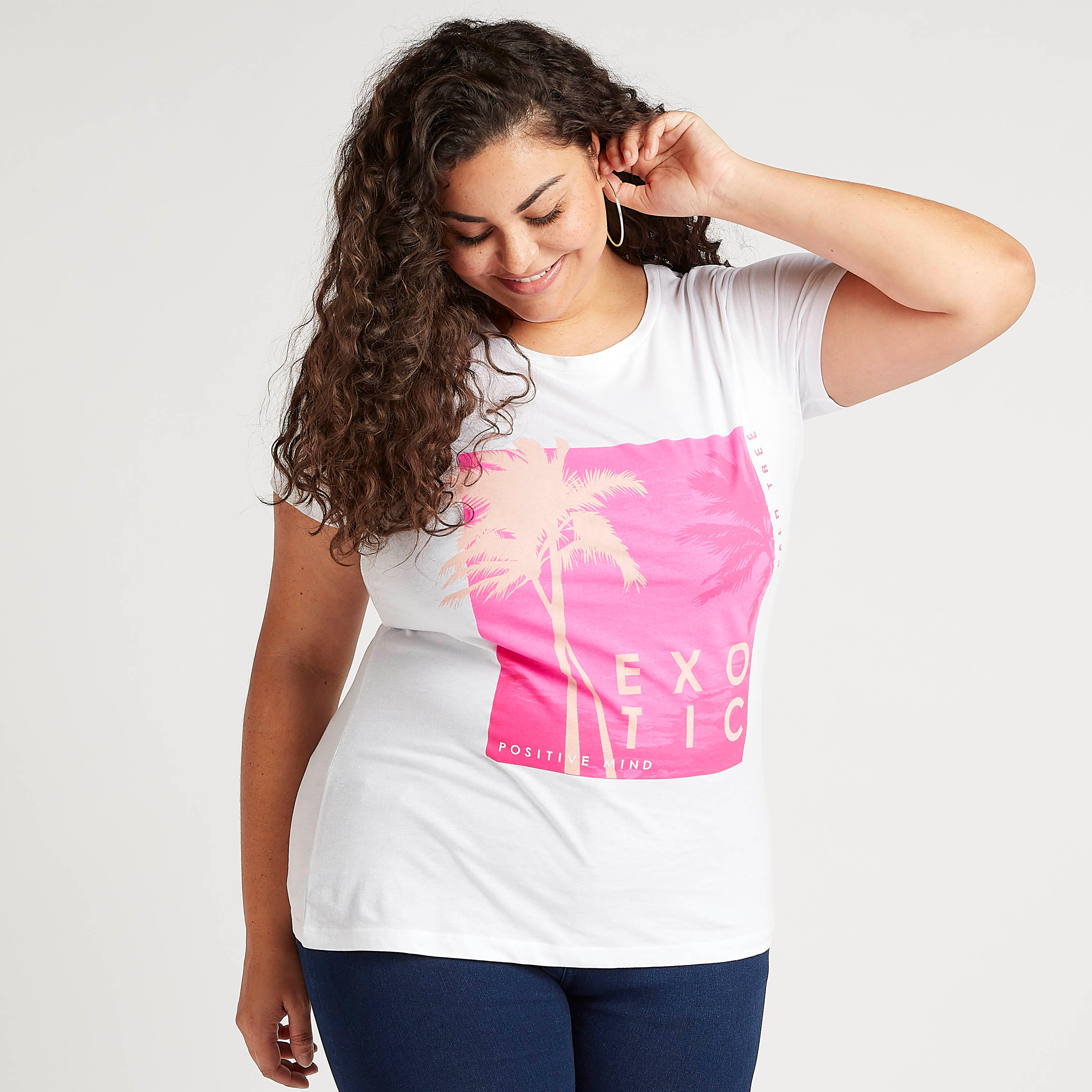 Graphic Print T-shirt with Round Neck and Short Sleeves-women-clothing-tshirts-image-1