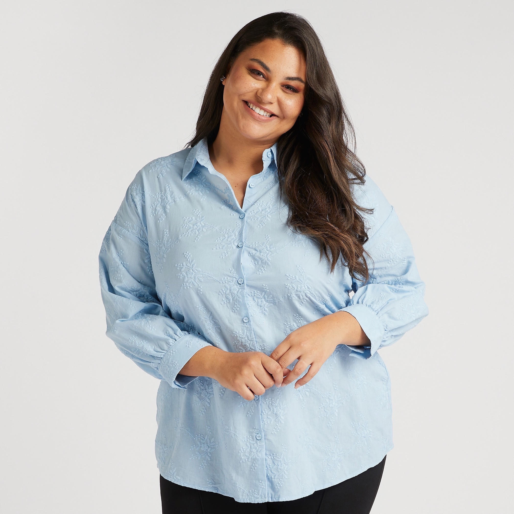 قميص مطرّز بأكمام طويلة-women-clothing-shirtsandblouses-blouses-image-1