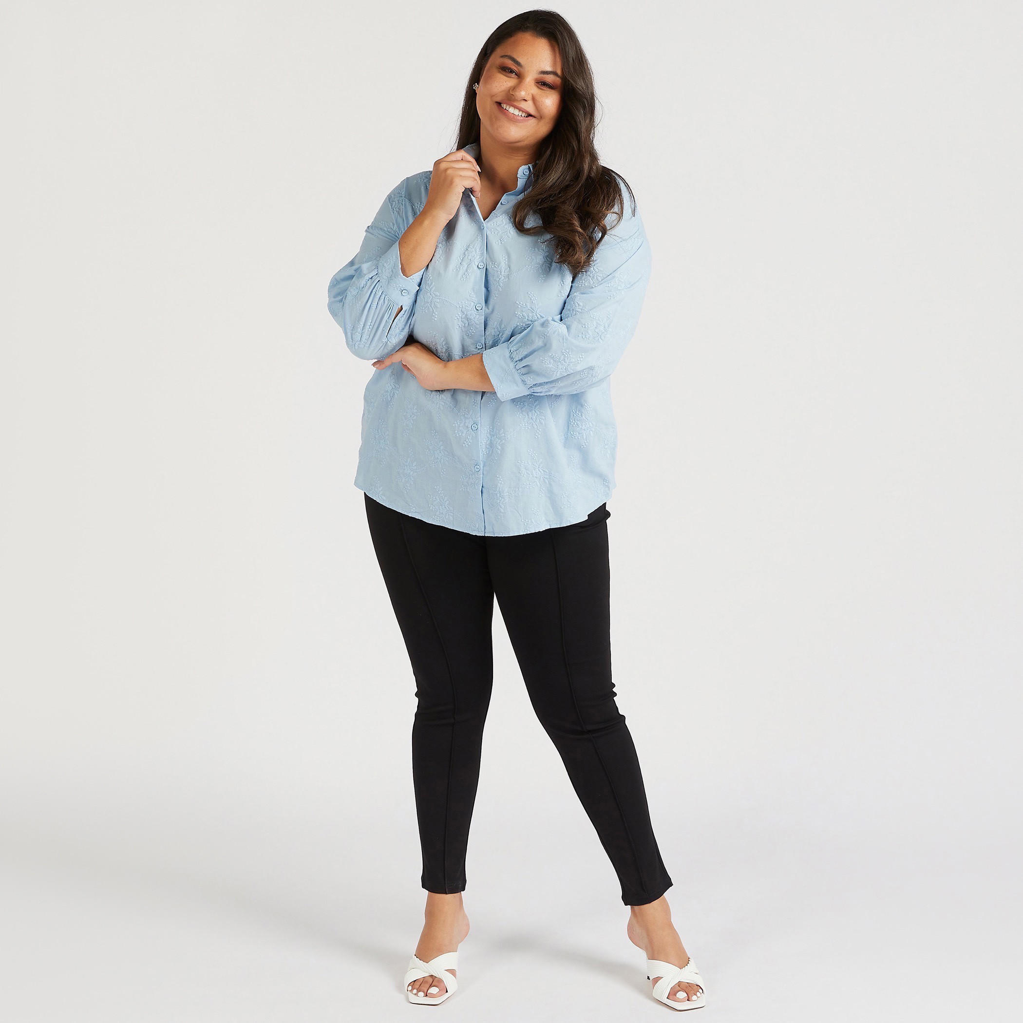 قميص مطرّز بأكمام طويلة-women-clothing-shirtsandblouses-blouses-image-2