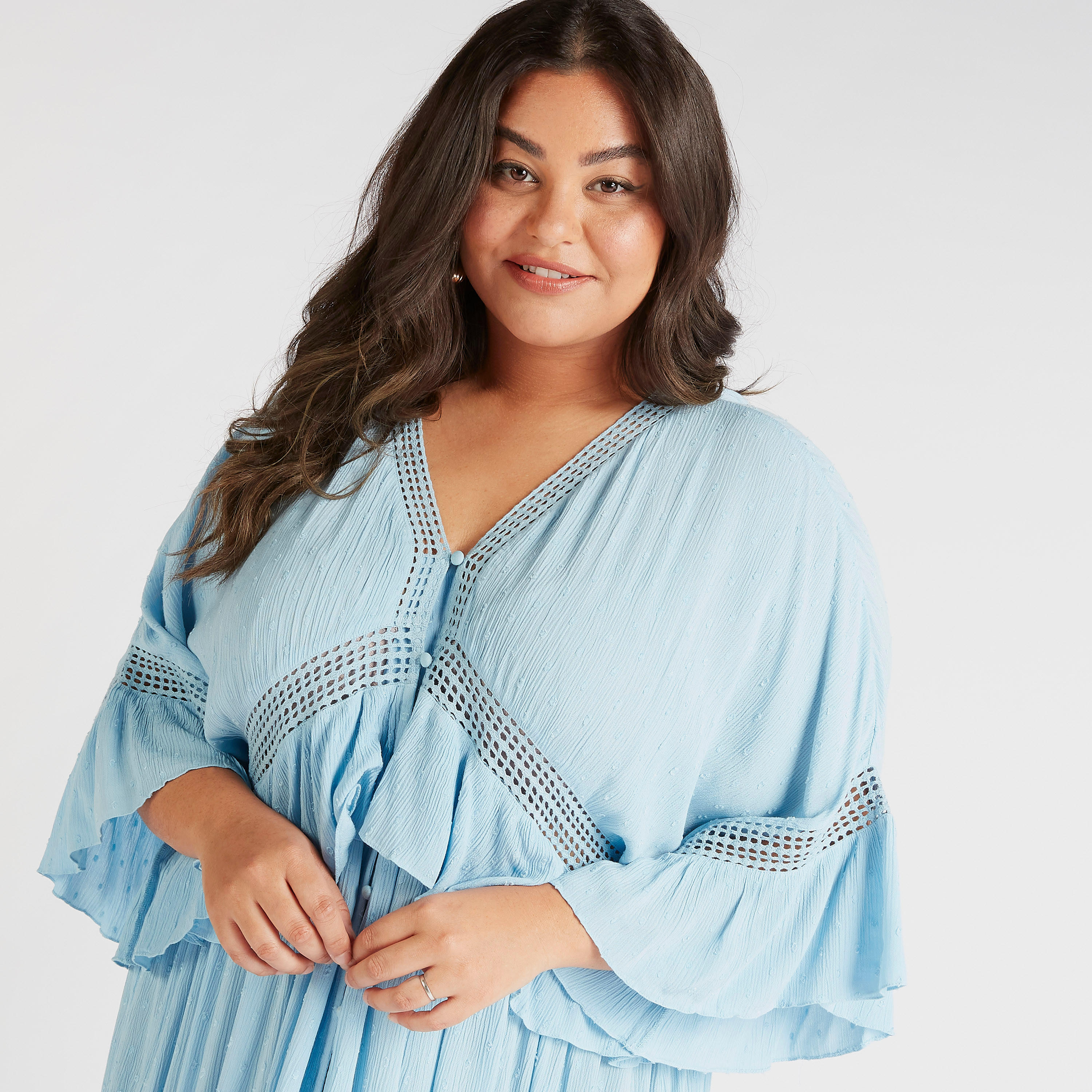 فستان طويل بياقة V وأكمام كشكش وتفاصيل شيفلي-women-clothing-shirtsandblouses-blouses-image-6