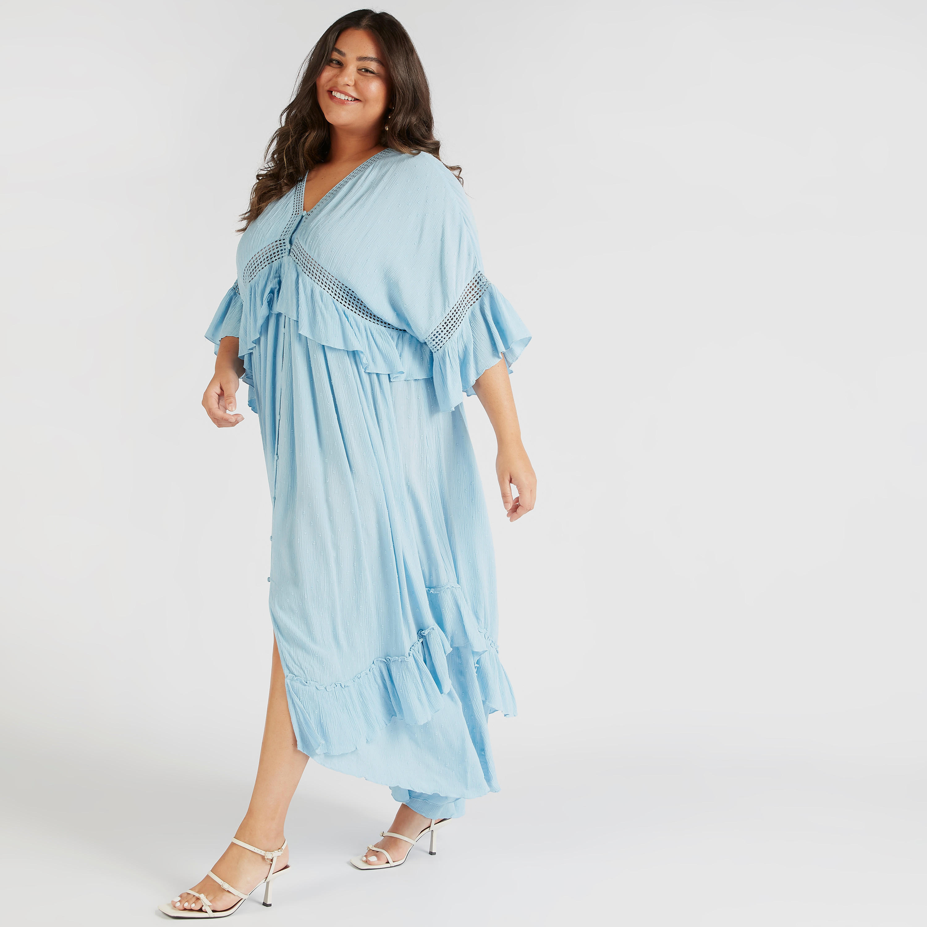 فستان طويل بياقة V وأكمام كشكش وتفاصيل شيفلي-women-clothing-shirtsandblouses-blouses-image-7