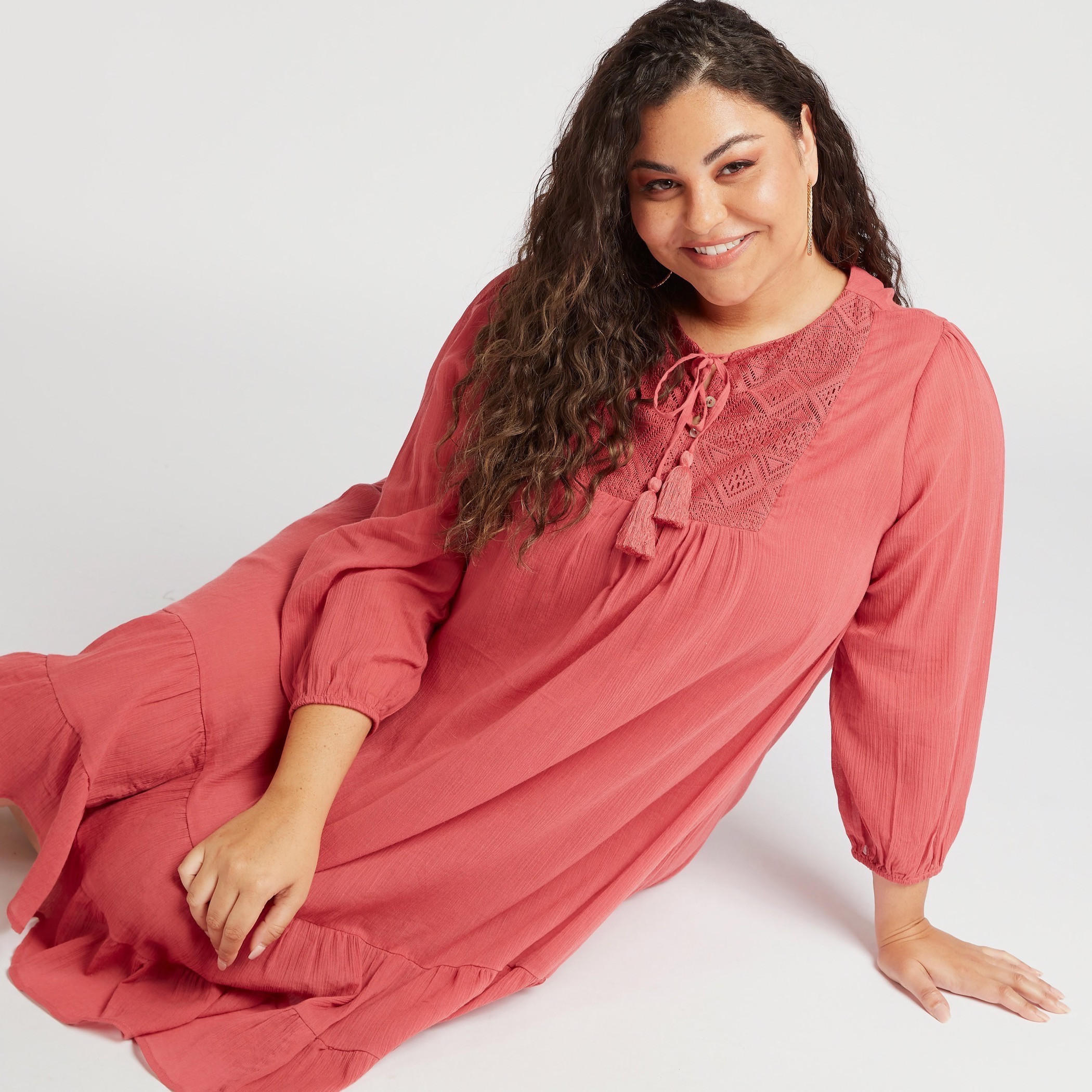 تونيك سادة ميدي إيه لاين بتفاصيل دانتيل وأكمام طويلة-women-clothing-dresses-image-5