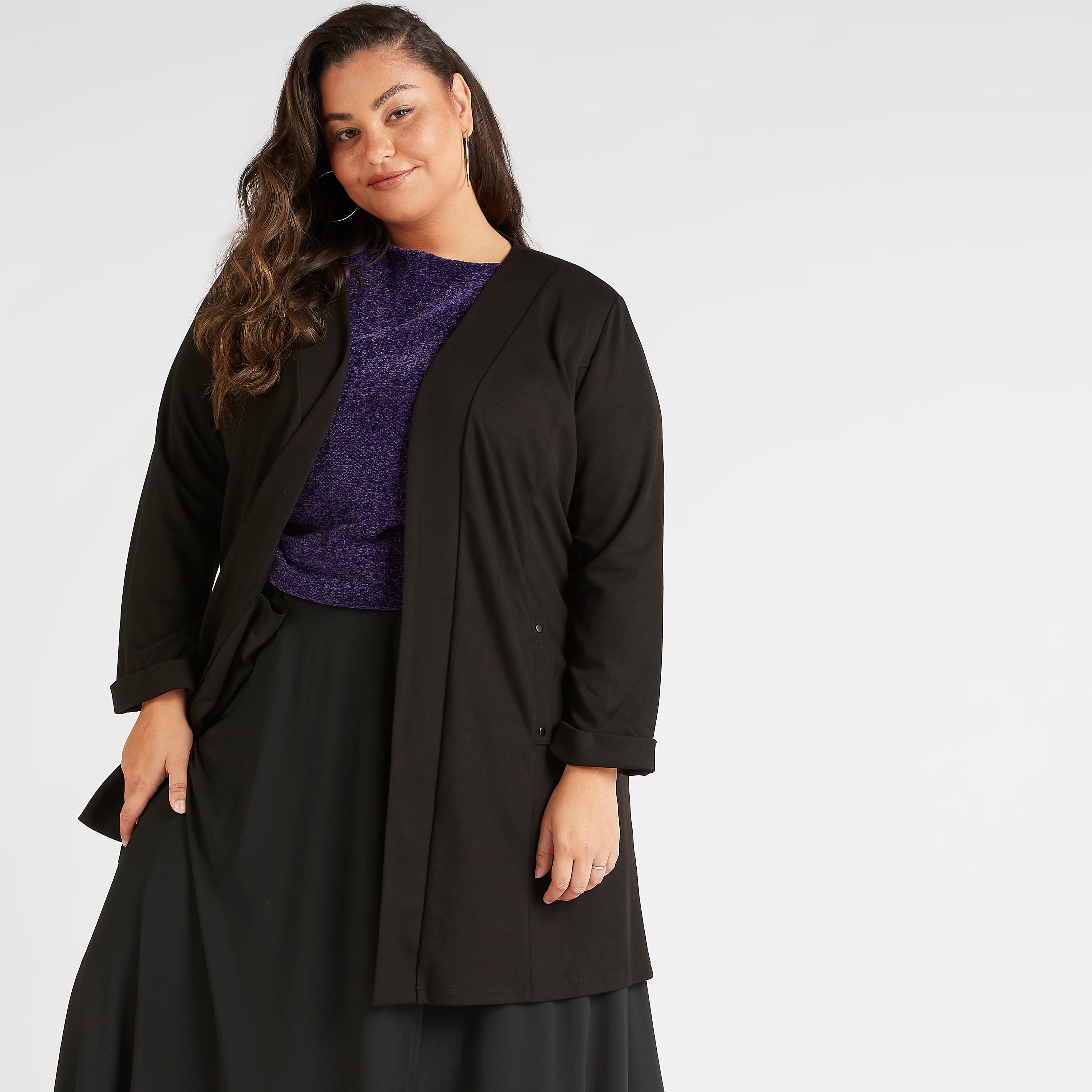 جاكيت طويل سادة بجيوب-women-winterwear-coatsandjackets-jackets-image-2