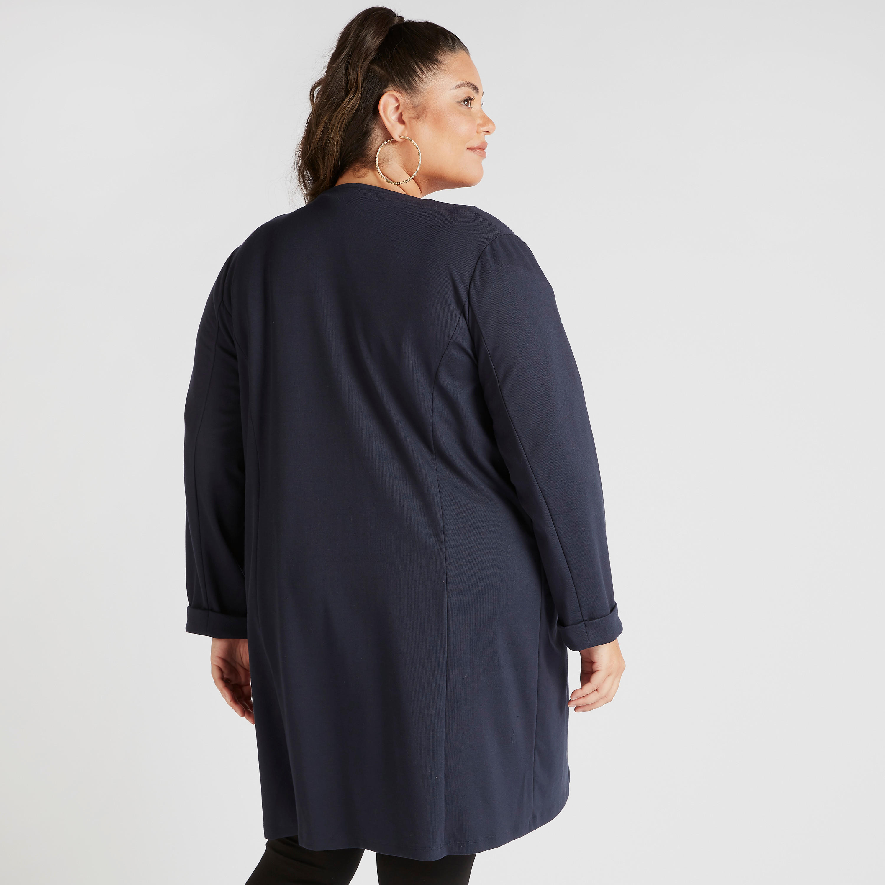 جاكيت طويل سادة بجيوب-women-winterwear-cardigansandjumpers-cardigans-image-2