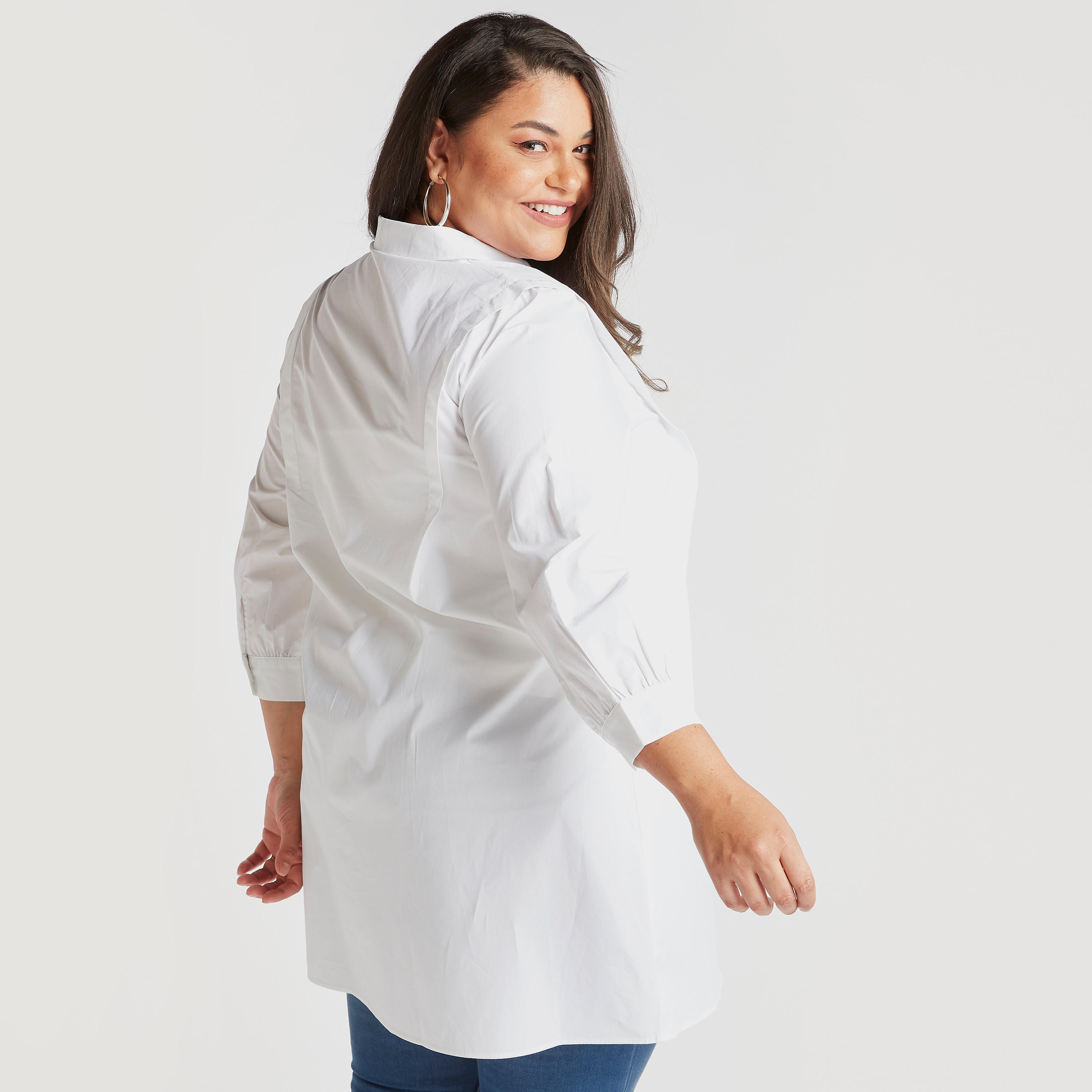 بلوزة طويلة سادة بأكمام طويلة وياقة عادية-women-clothing-shirtsandblouses-blouses-image-1