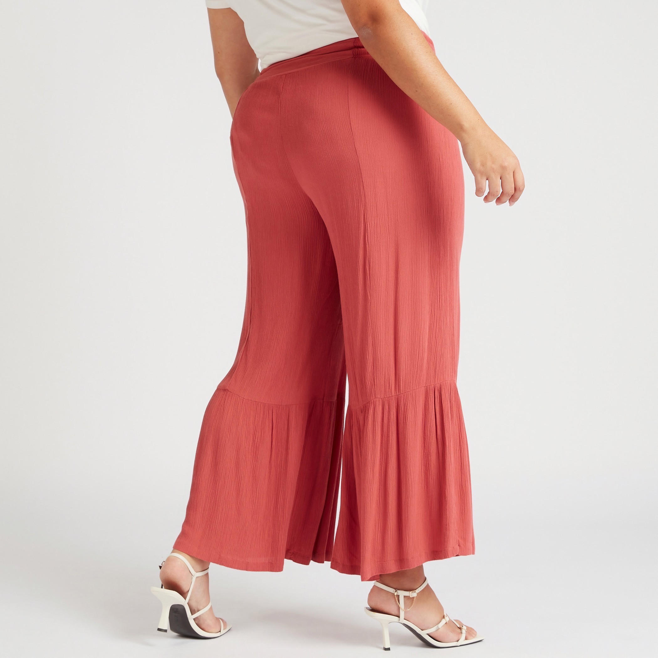بنطلون واسع بخصر مطّاطي متوسّط الارتفاع-women-clothing-bottoms-trousers-image-1