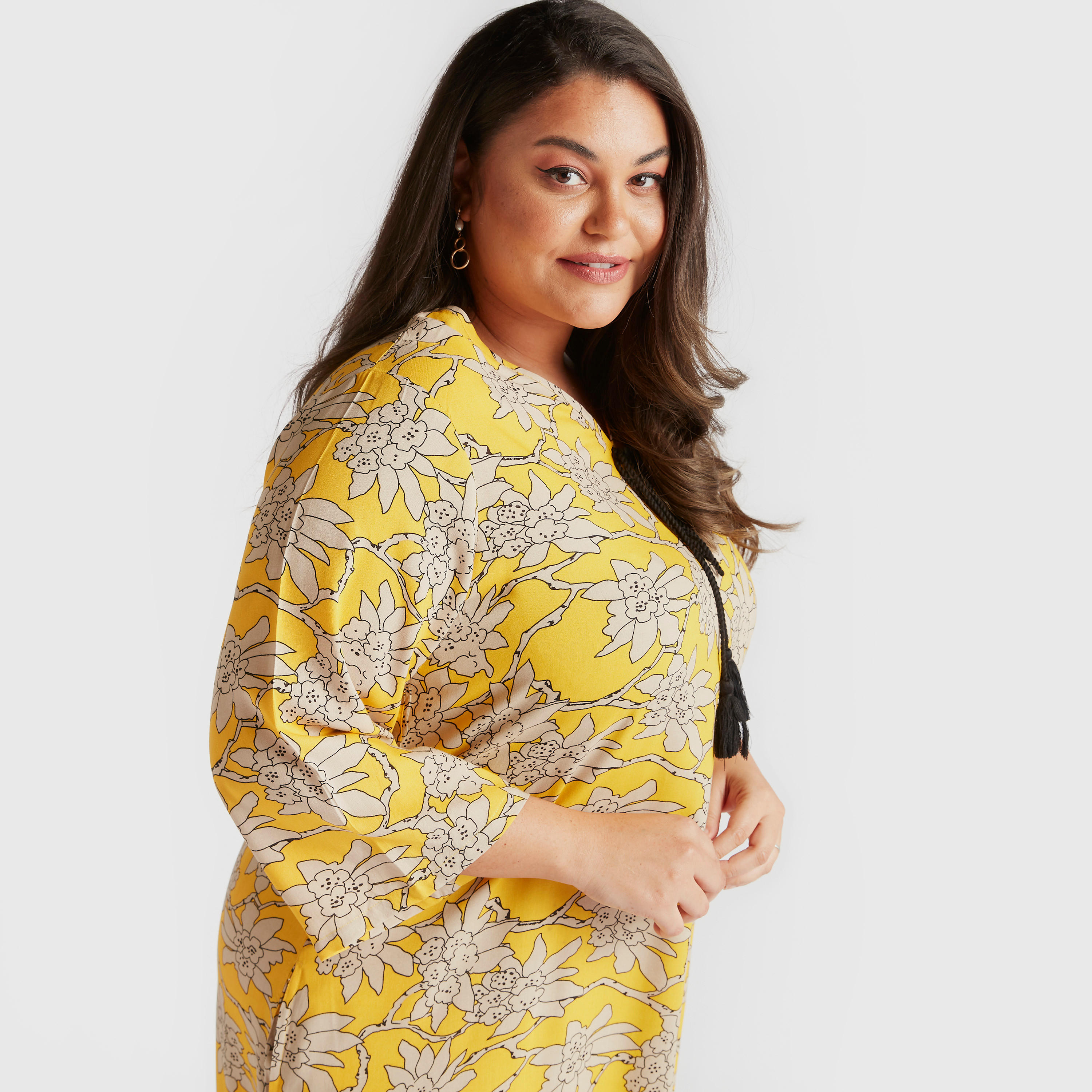 فستان طويل إيه لاين بأربطة بشرّابات وطبعات زهرية-women-clothing-dresses-image-5