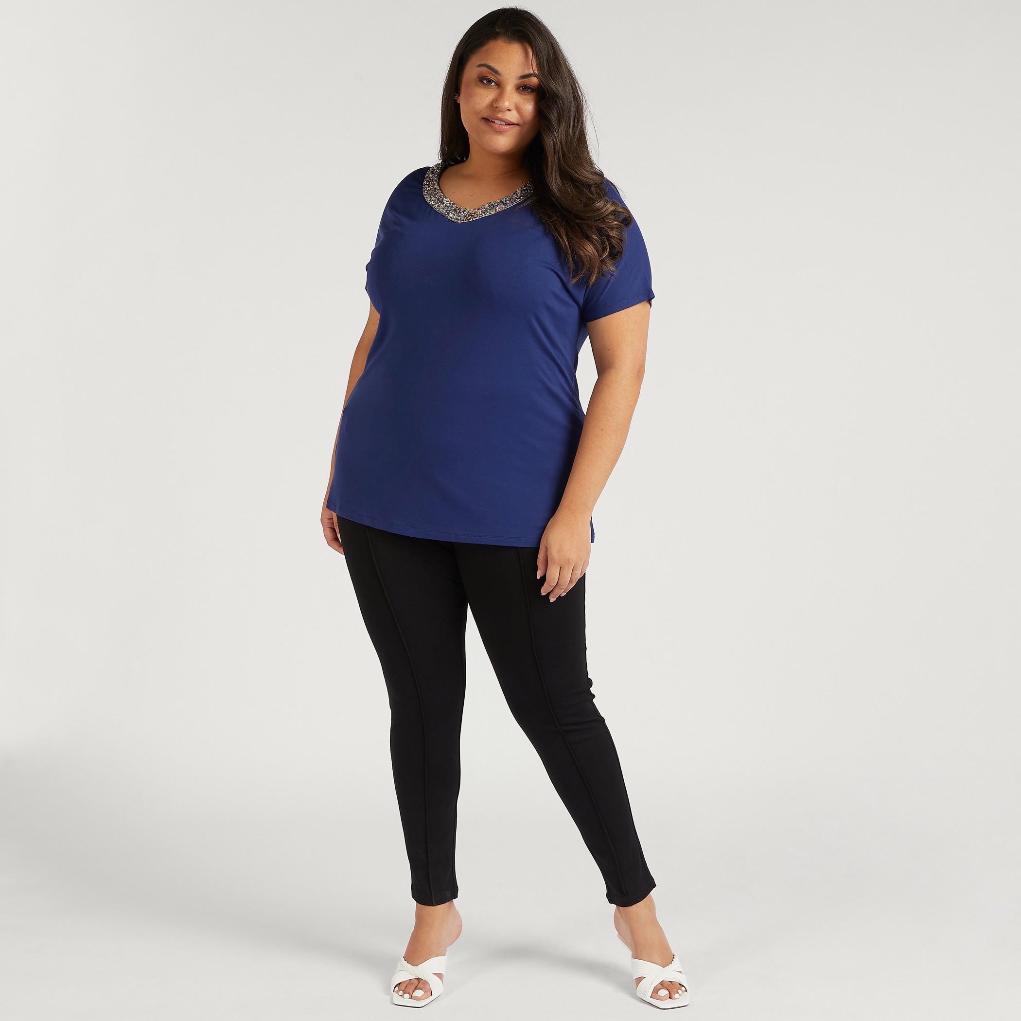 Solid Mid-Rise Leggings with Zipper Pockets-women-clothing-bottoms-leggings-image-2
