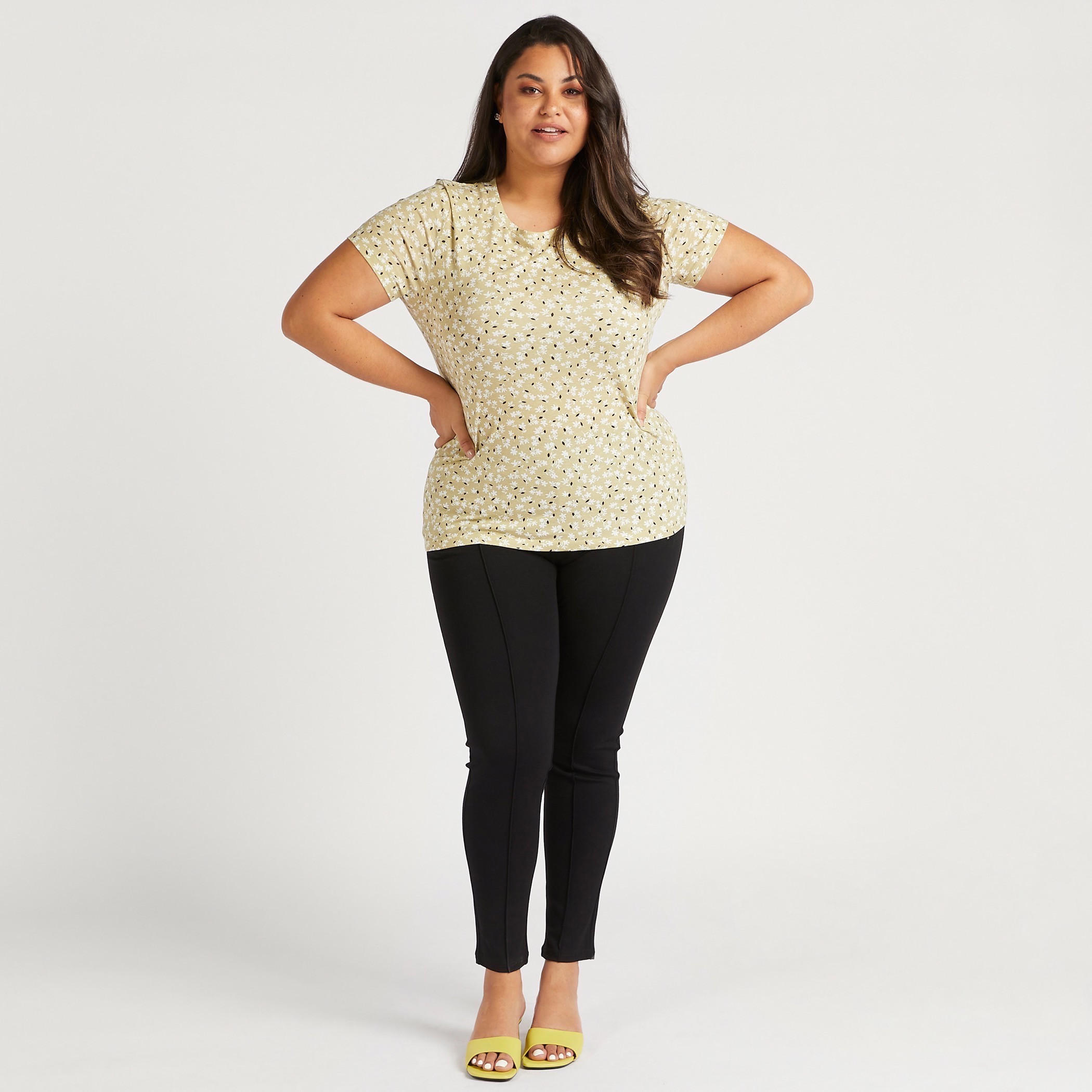 Floral Print T-shirt with Round Neck and Short Sleeves-women-clothing-tshirts-image-2