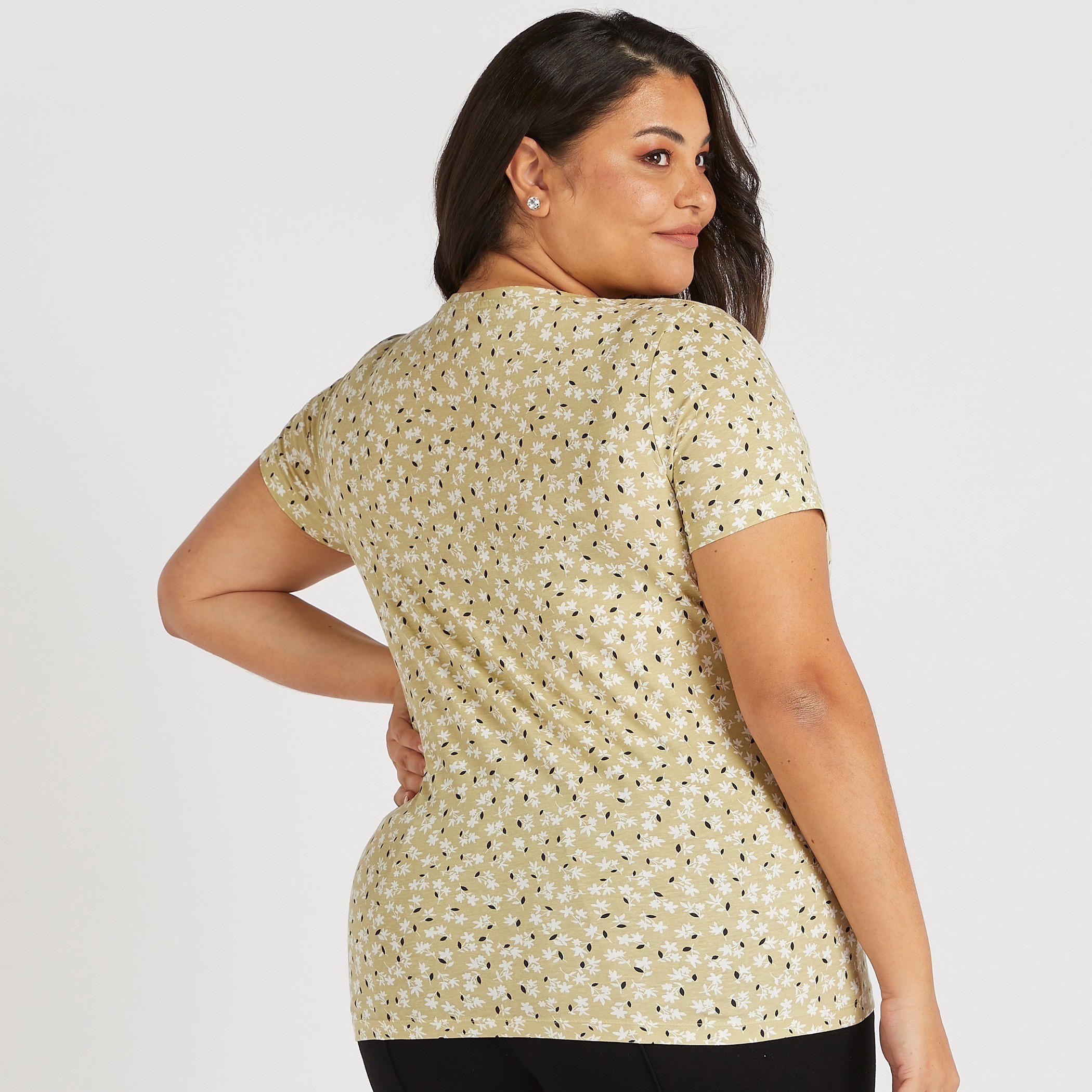 Floral Print T-shirt with Round Neck and Short Sleeves-women-clothing-tshirts-image-4