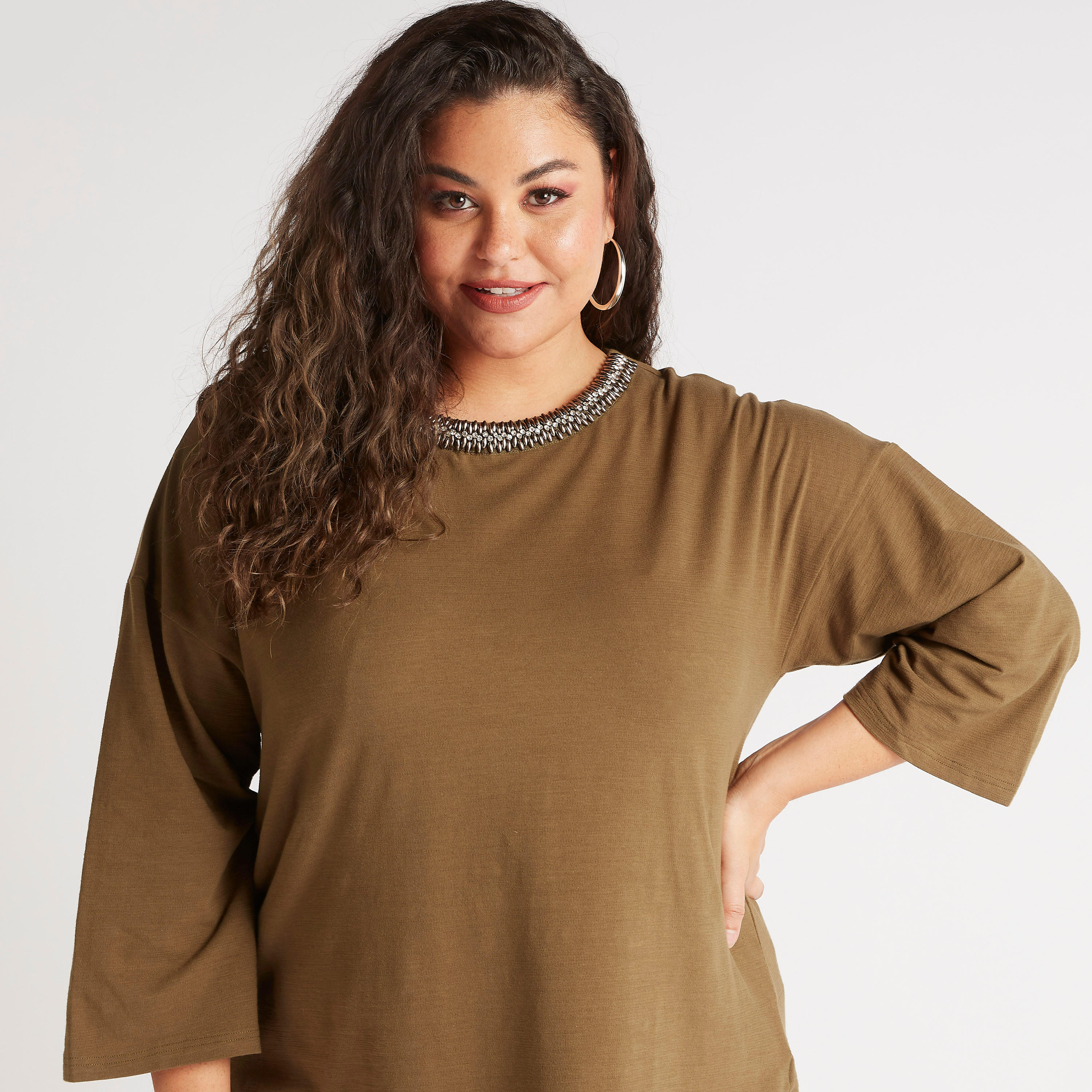 تيشيرت مزيّن بأكمام 3/4-women-clothing-tshirts-image-6
