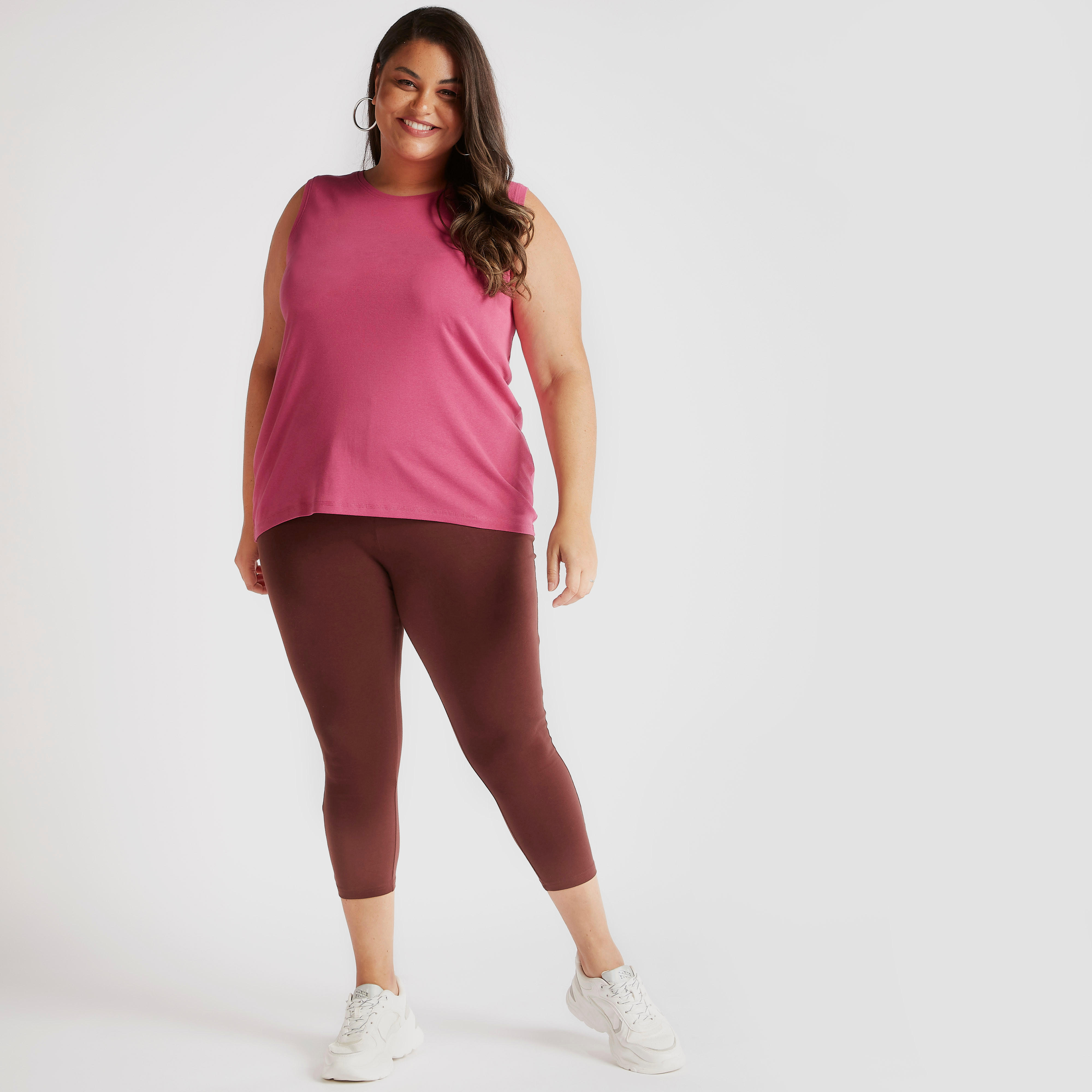 تيشيرت سادة بدون أكمام وياقة مستديرة-women-clothing-tshirts-image-2