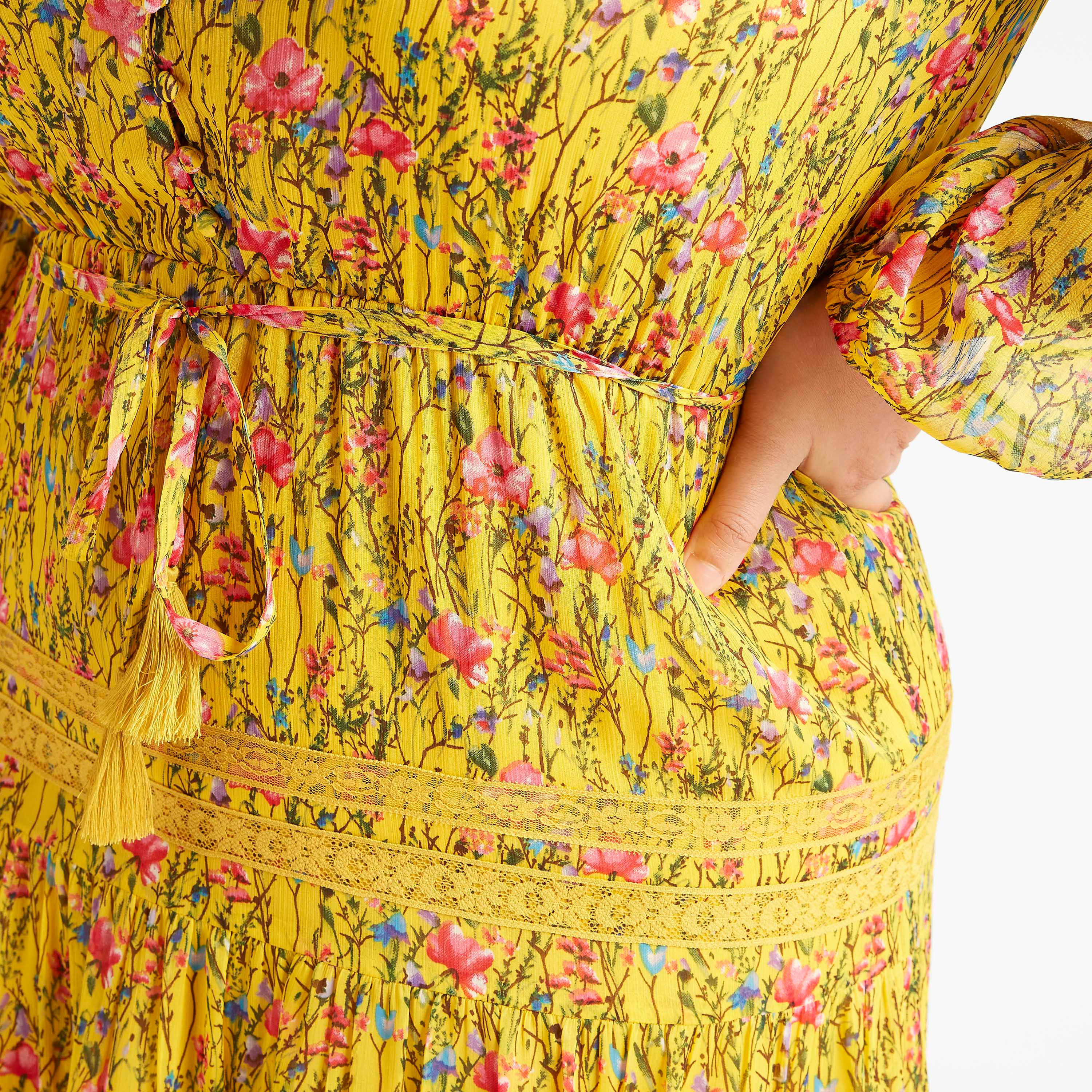 فستان طويل متعدّد الطبقات بطبعات أزهار وأكمام طويلة-women-clothing-dresses-image-3
