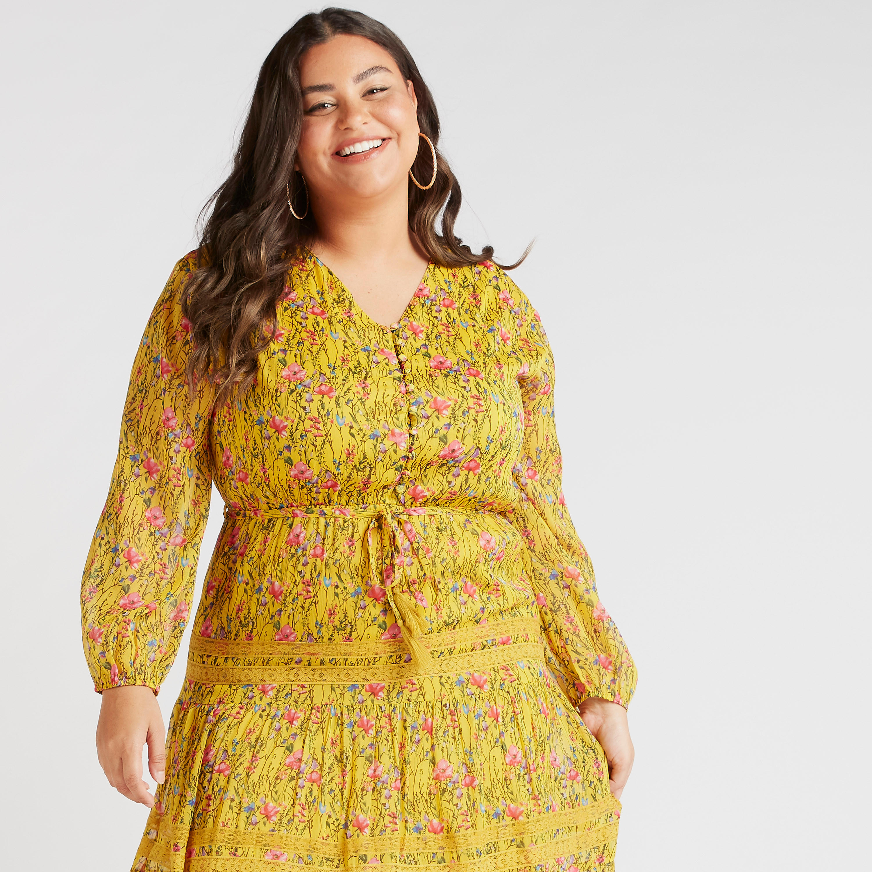 فستان طويل متعدّد الطبقات بطبعات أزهار وأكمام طويلة-women-clothing-dresses-image-5