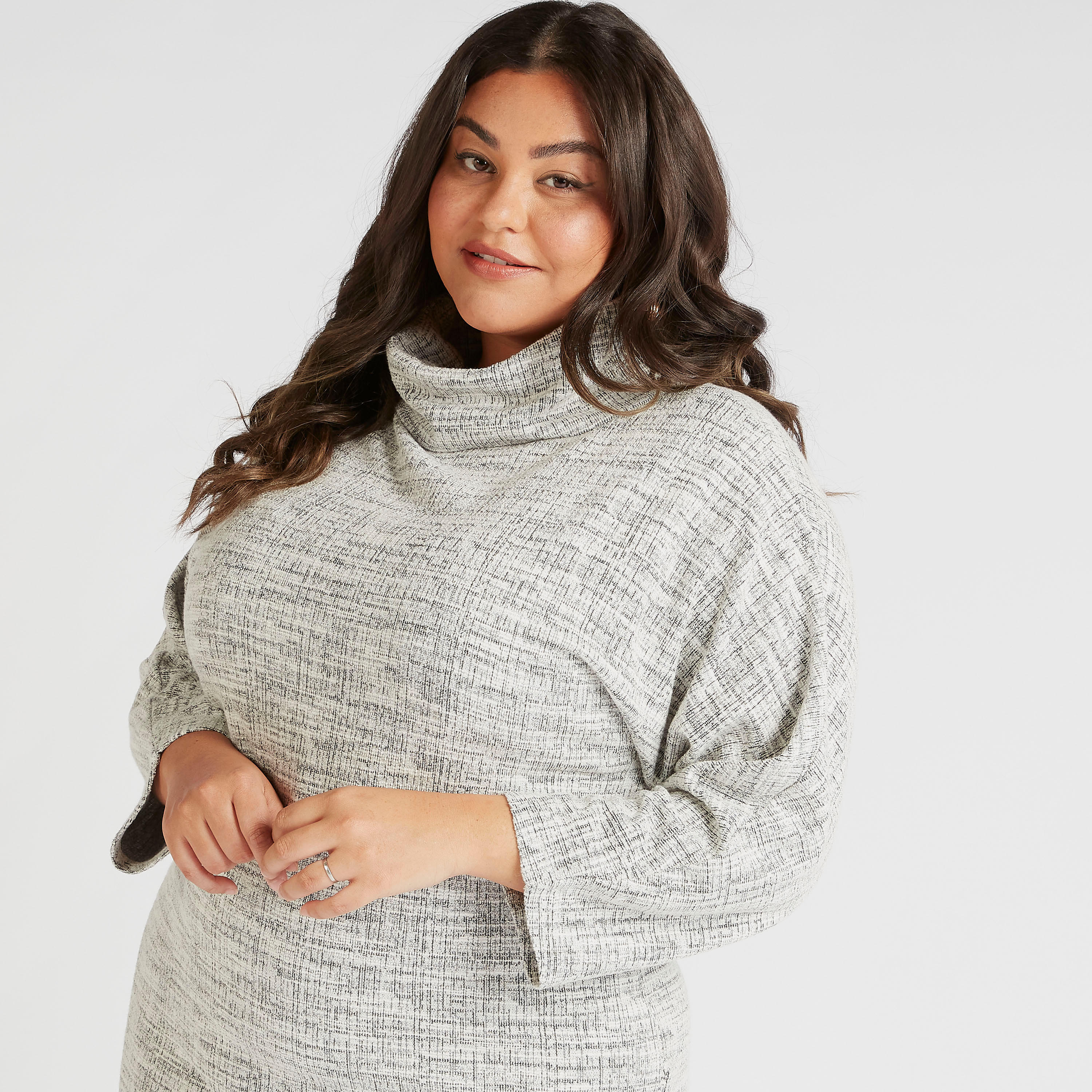 فستان ميدي بارز الملمس بياقة عالية وأكمام طويلة-women-clothing-dresses-image-3