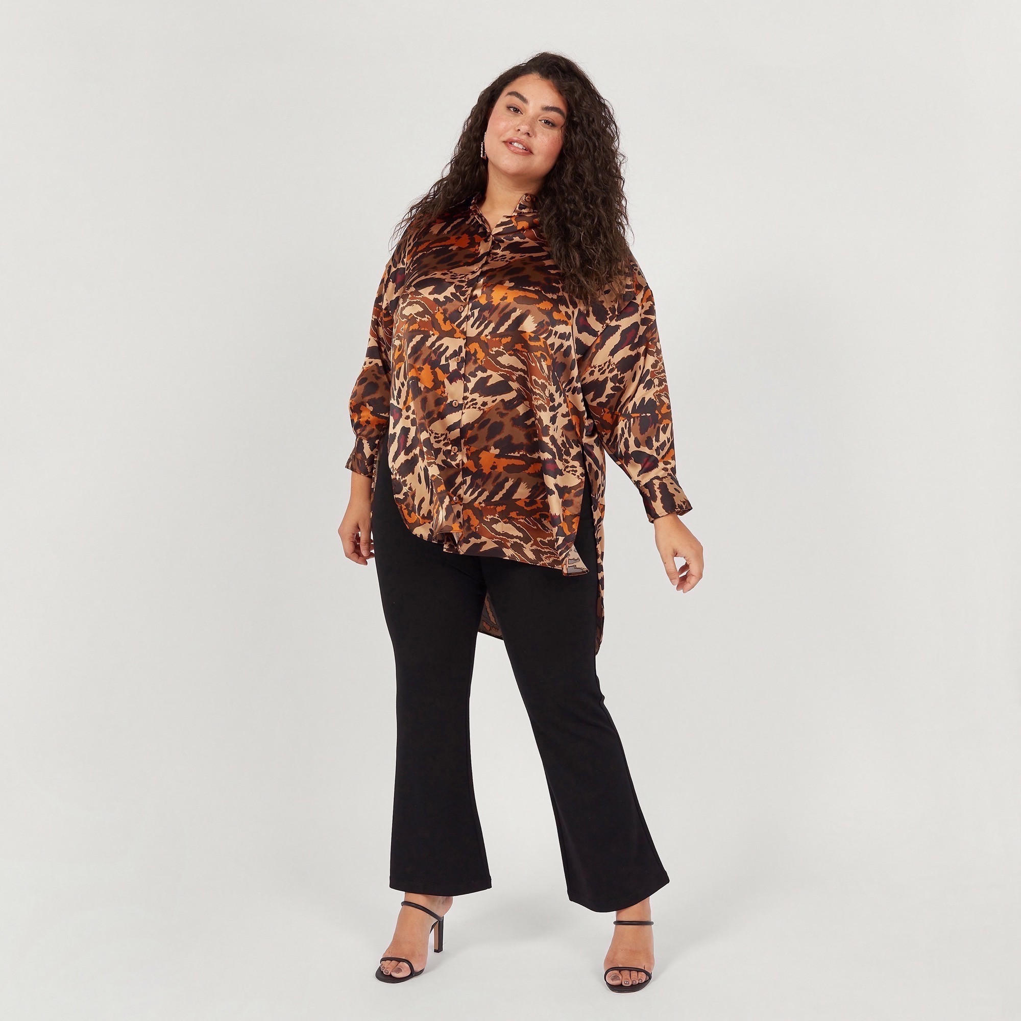 تونيك بأطراف غير مستوية وطبعات حيوانات وأكمام طويلة-women-clothing-shirtsandblouses-blouses-image-2