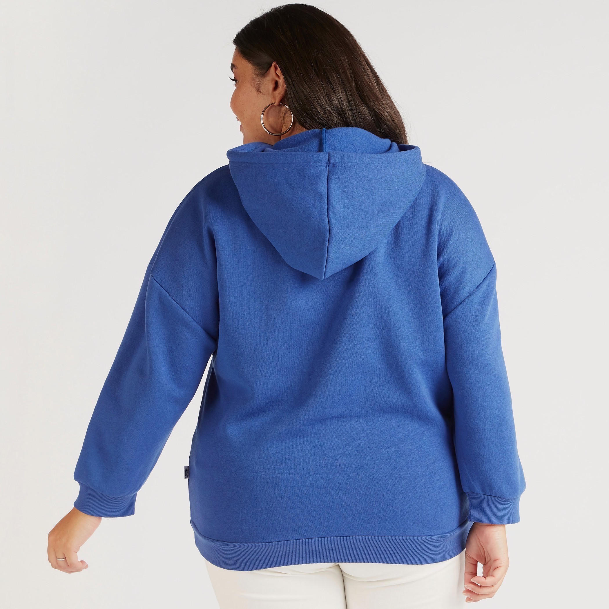 هودي بجيب كنغر وطبعات لوني تيونز-women-winterwear-hoodiesandsweatshirts-sweatshirts-image-4