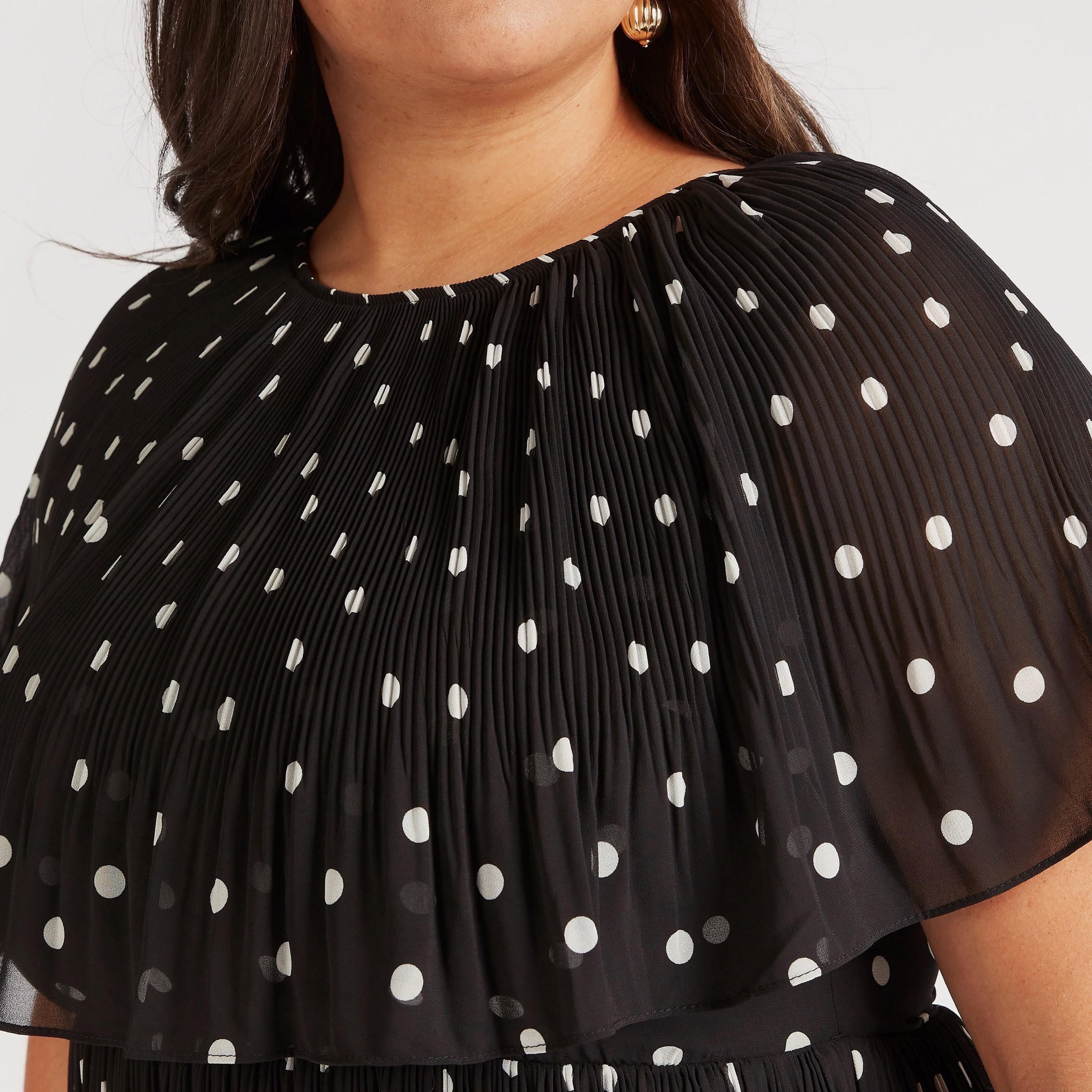 فستان ميدي إيه لاين بأكمام قصيرة وطبعات منقطة-women-clothing-dresses-image-3