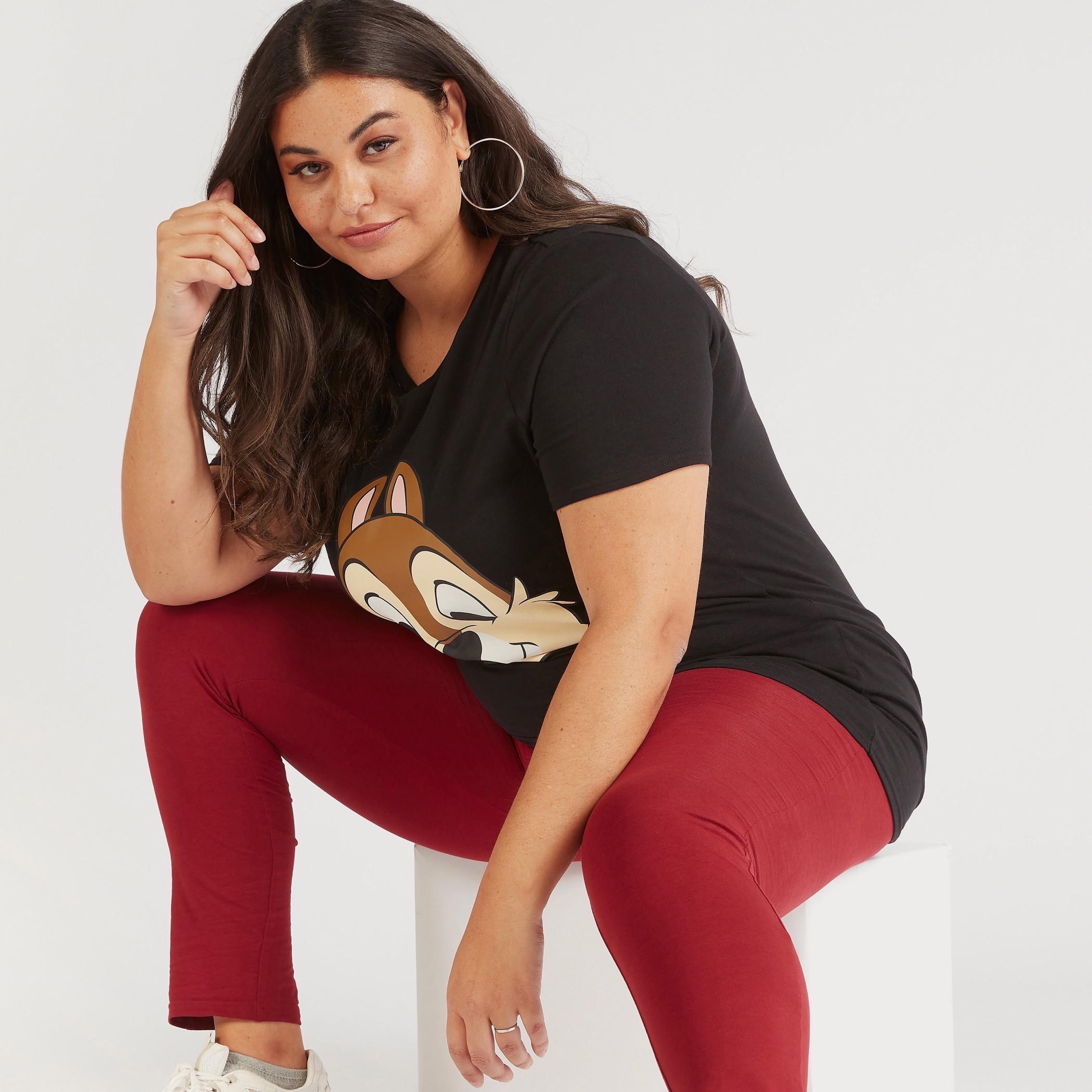 تيشيرت بياقة مستديرة وأكمام قصيرة وطبعات-women-clothing-tshirts-image-1