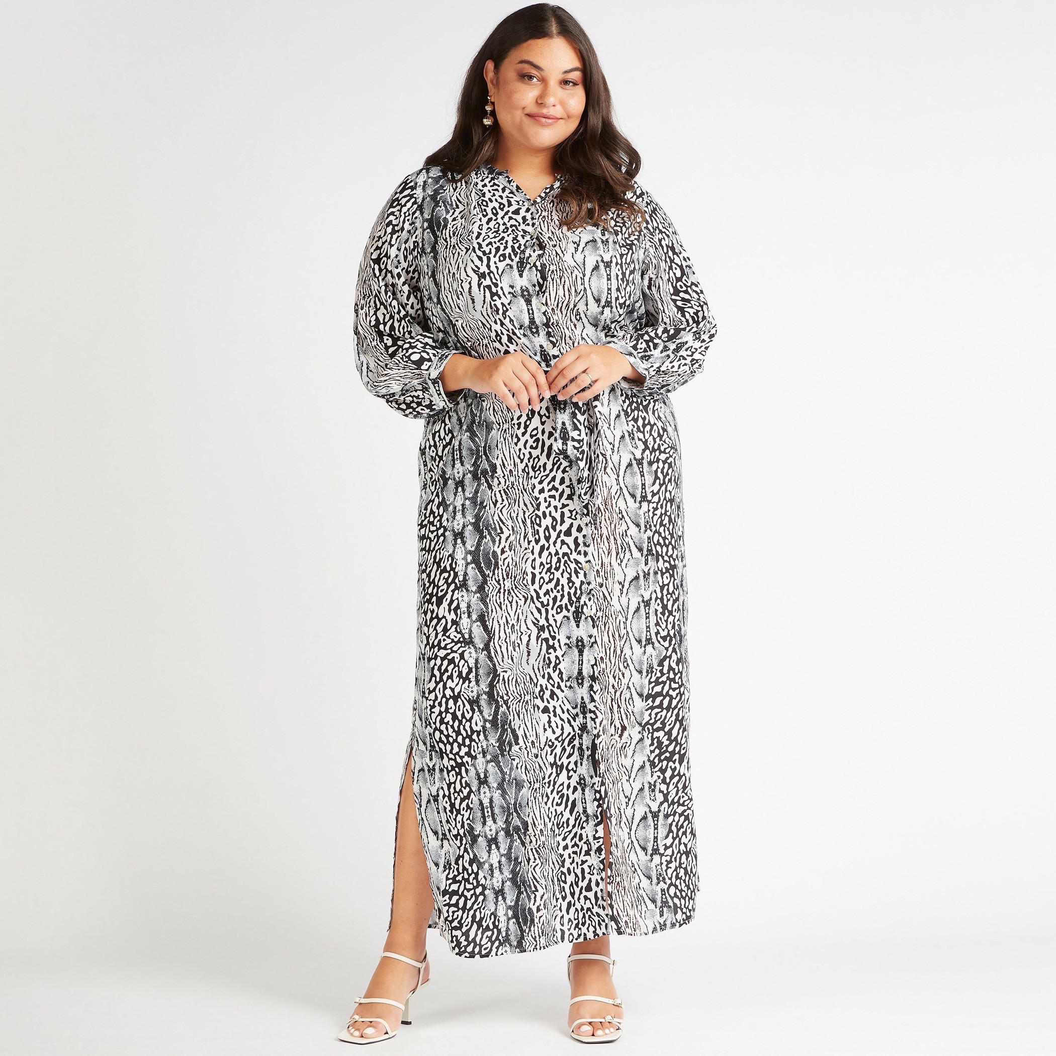 فستان قميص طويل بطبعات حيوانات وأكمام طويلة وحزام رباط-women-clothing-dresses-image-1