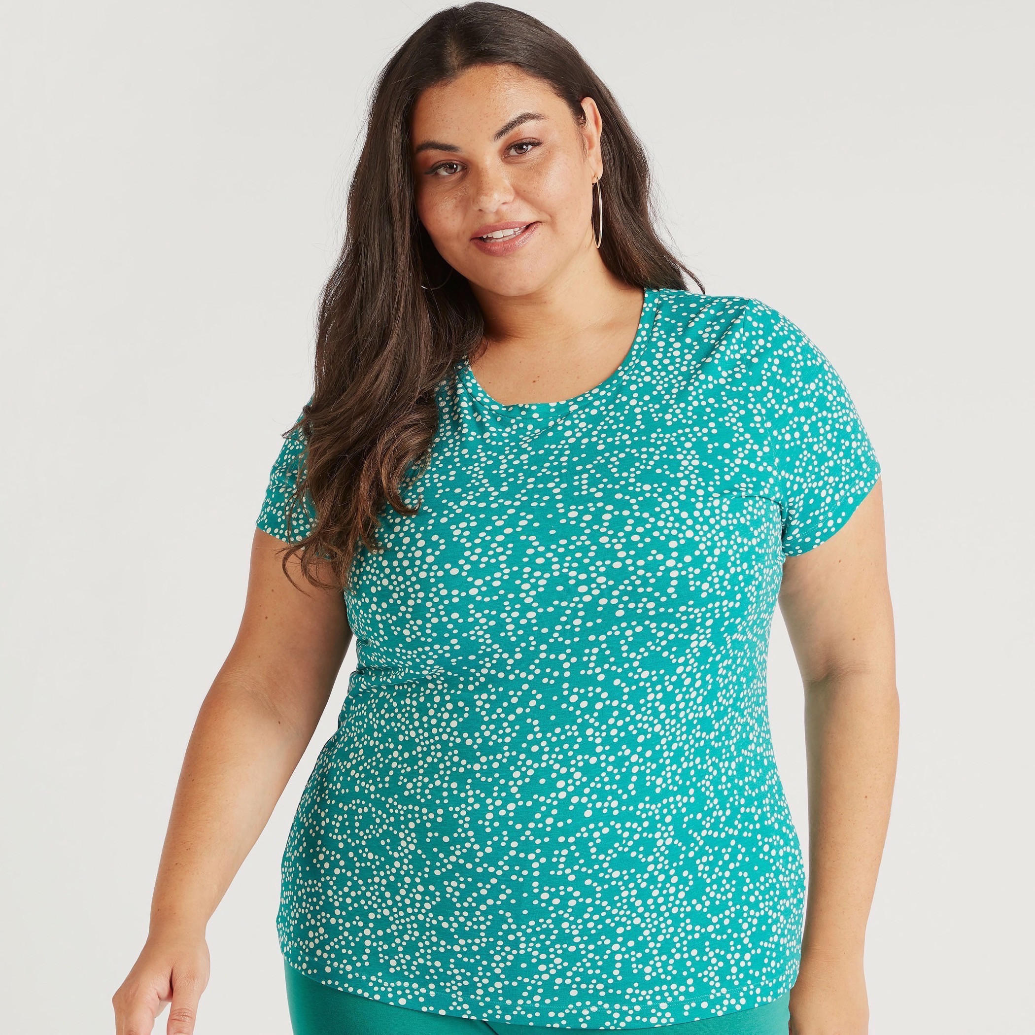 تيشيرت بياقة مستديرة وأكمام قصيرة وطبعات-women-clothing-tshirts-image-1