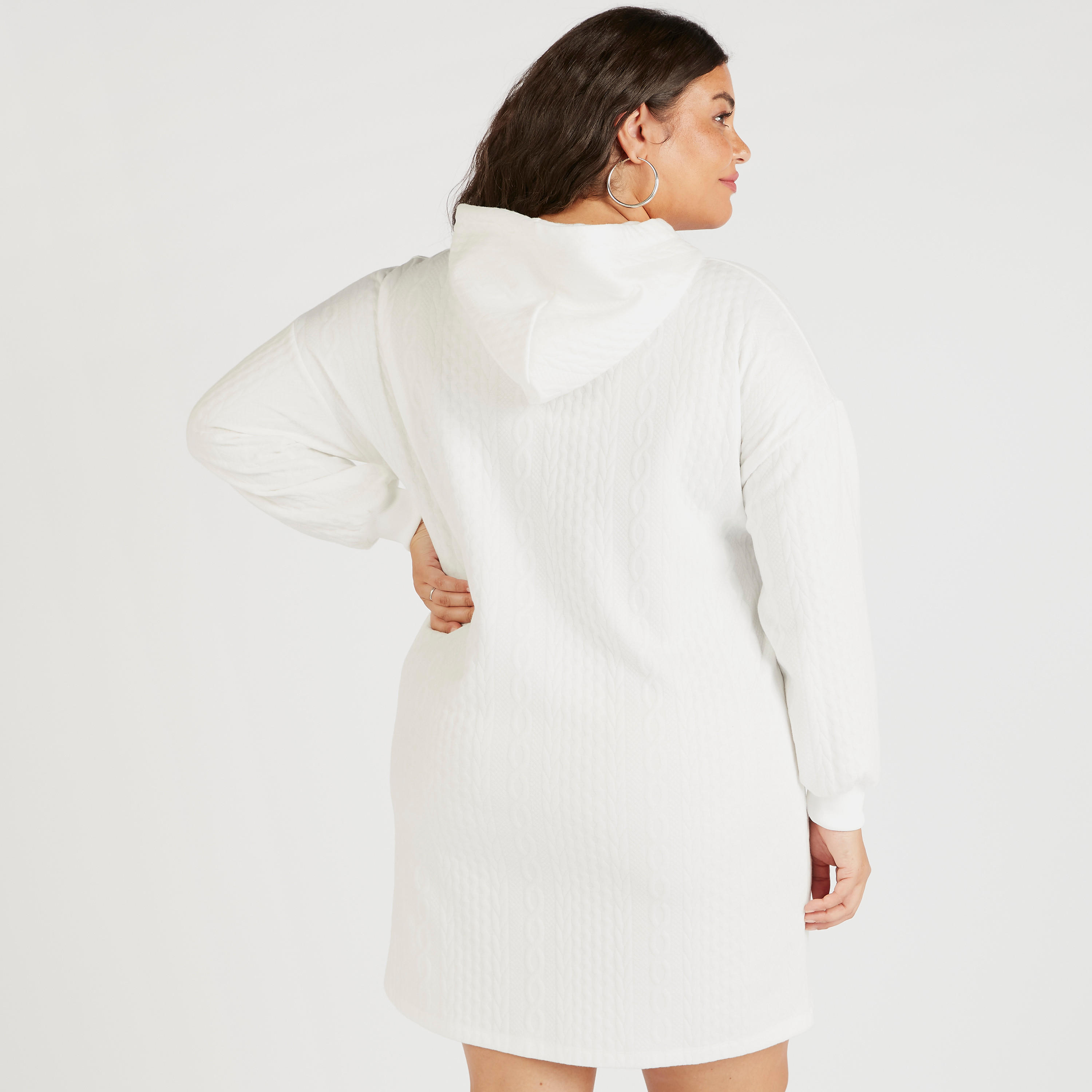 فستان جامبر قصير بارز الملمس بجيوب كنغر-women-clothing-dresses-image-4
