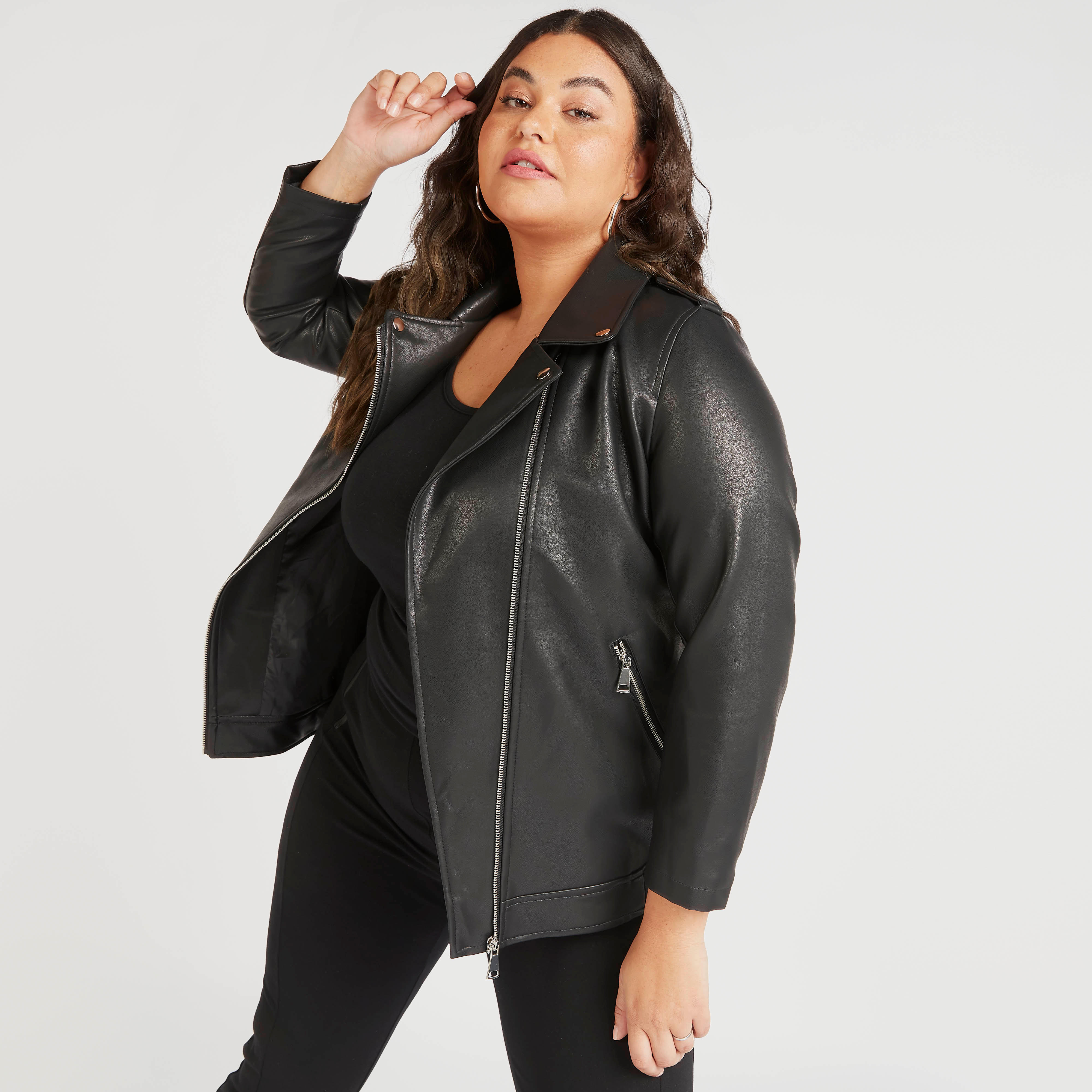 جاكيت بايكر سادة بجيوب وسحّاب إغلاق-women-winterwear-coatsandjackets-jackets-image-1