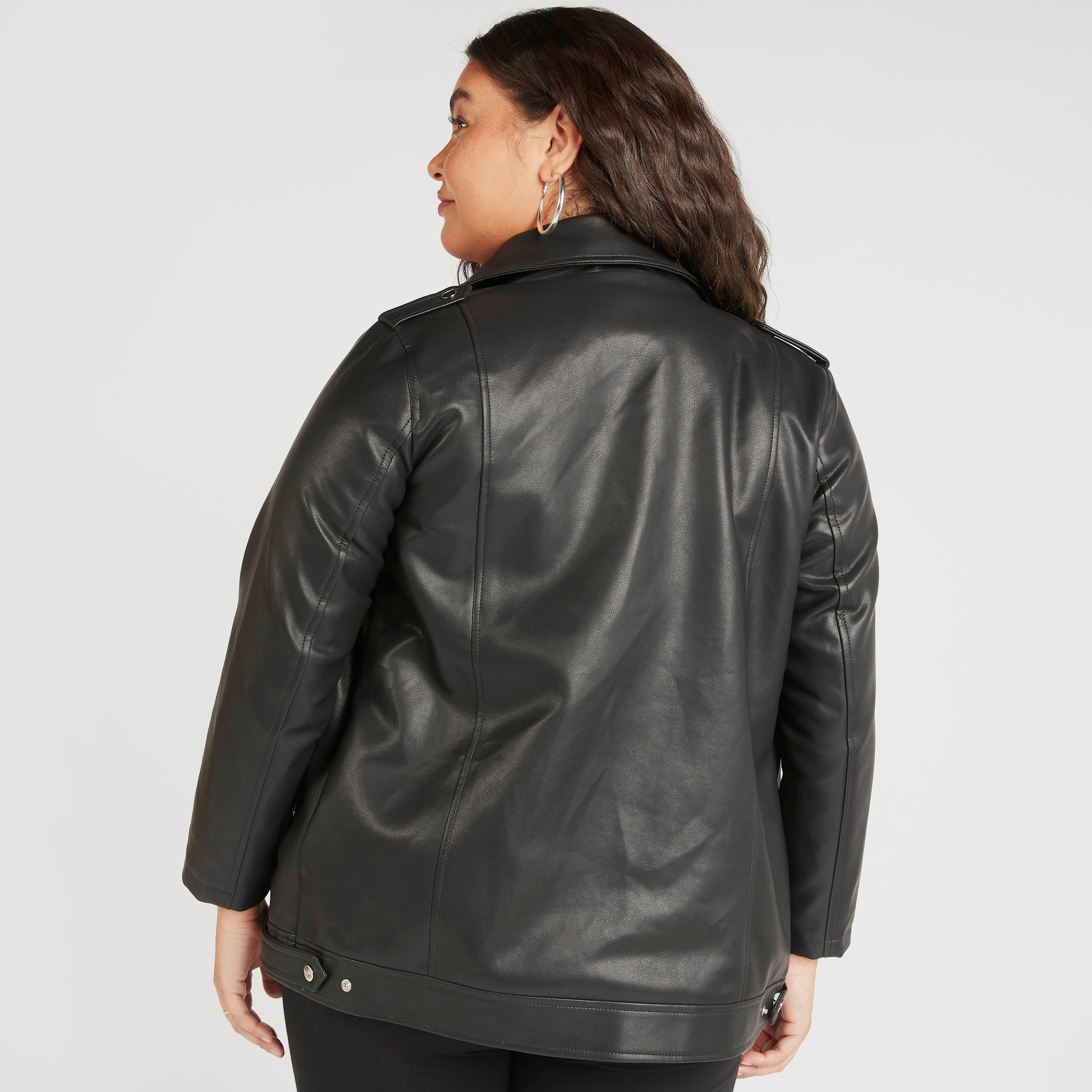 جاكيت بايكر سادة بجيوب وسحّاب إغلاق-women-winterwear-coatsandjackets-jackets-image-4