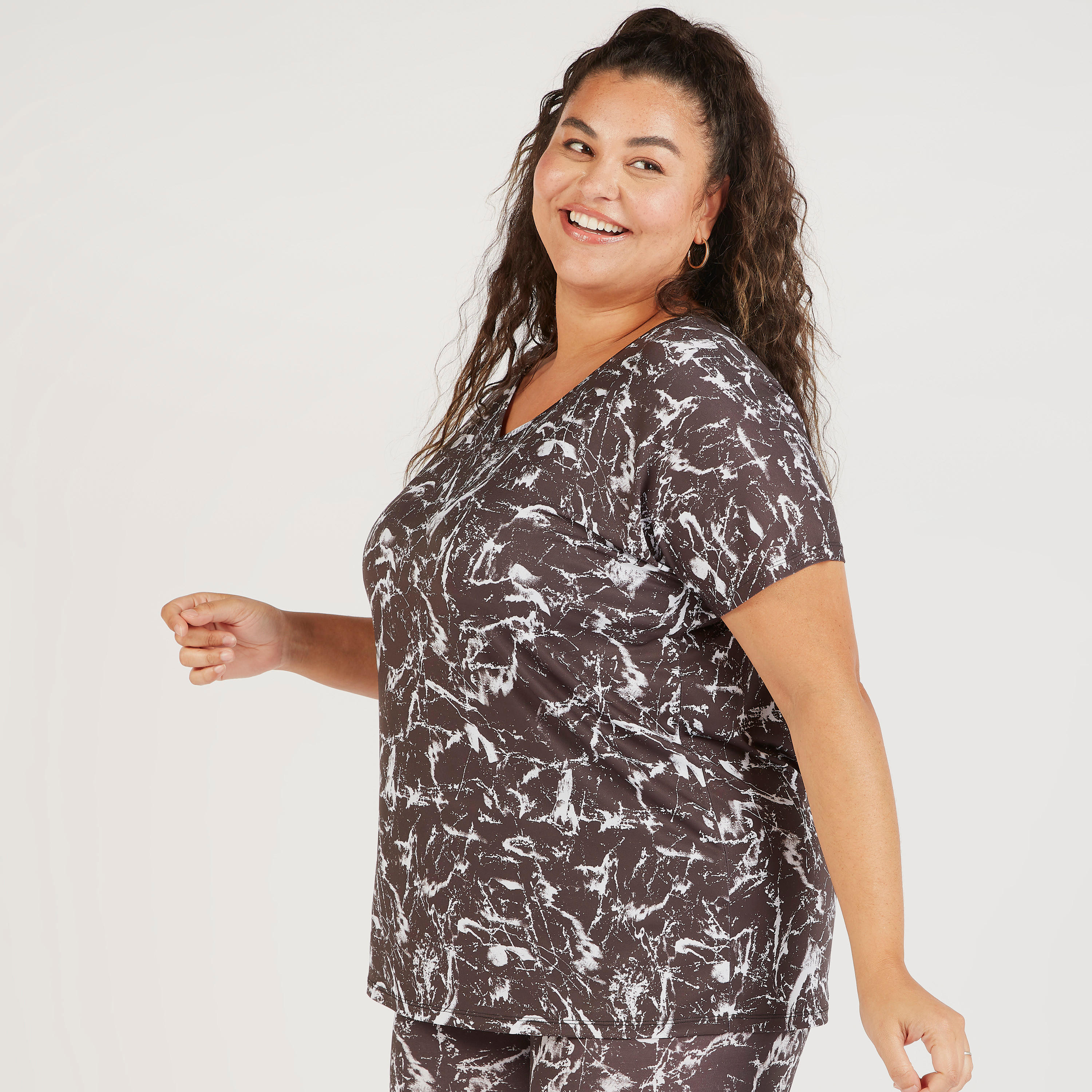 Printed V-neck T-shirt with Short Sleeves-women-clothing-tshirts-image-5