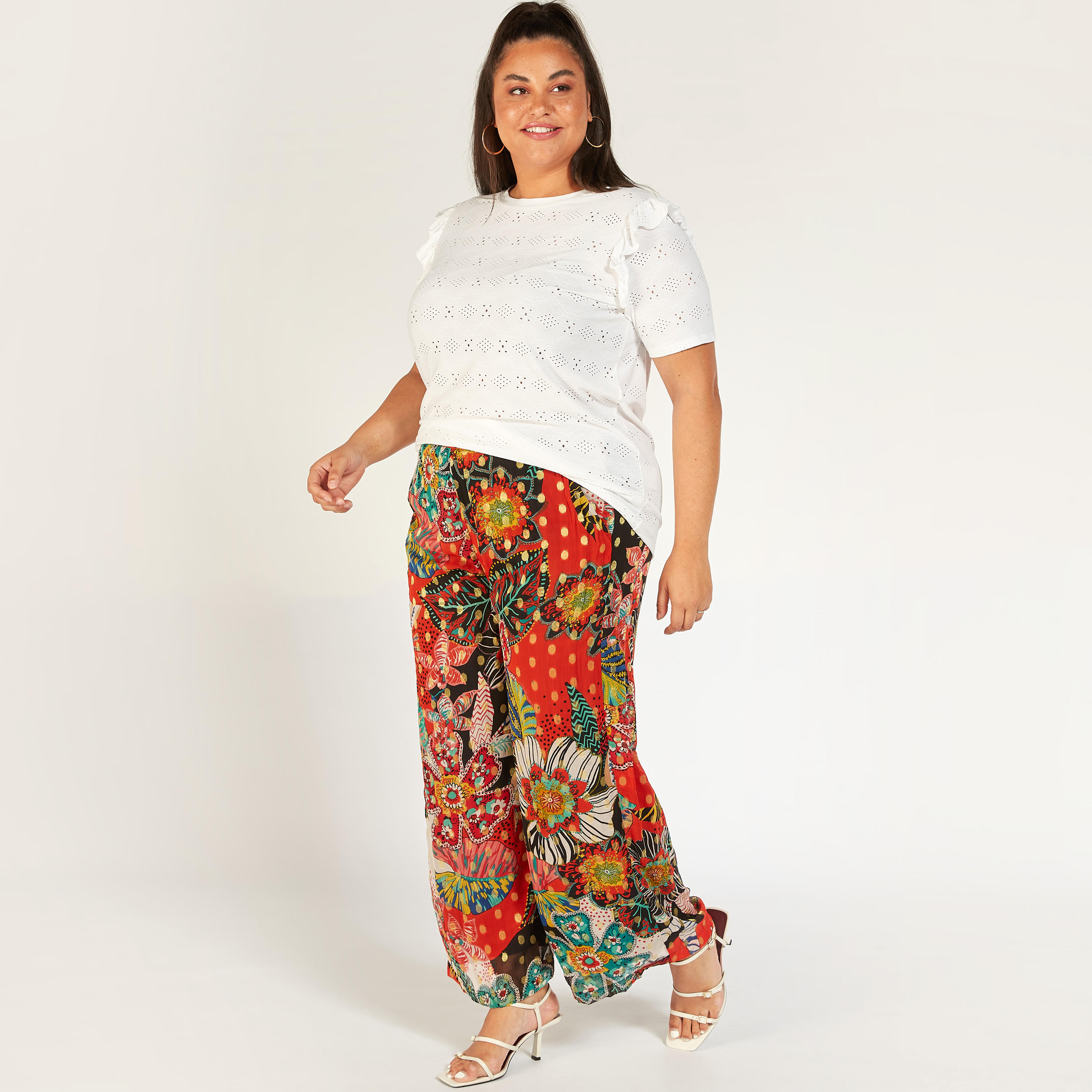 بنطلون بالازو بخصر شبه مطاطي متوسط الارتفاع وطبعات-women-clothing-bottoms-trousers-image-2