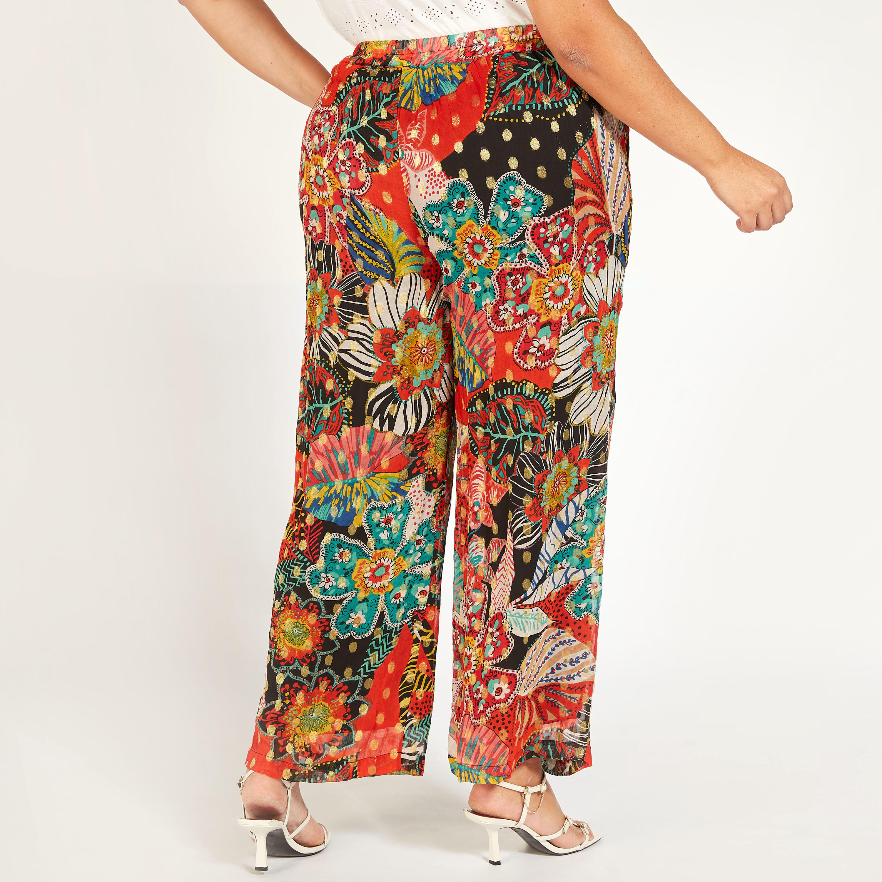بنطلون بالازو بخصر شبه مطاطي متوسط الارتفاع وطبعات-women-clothing-bottoms-trousers-image-4