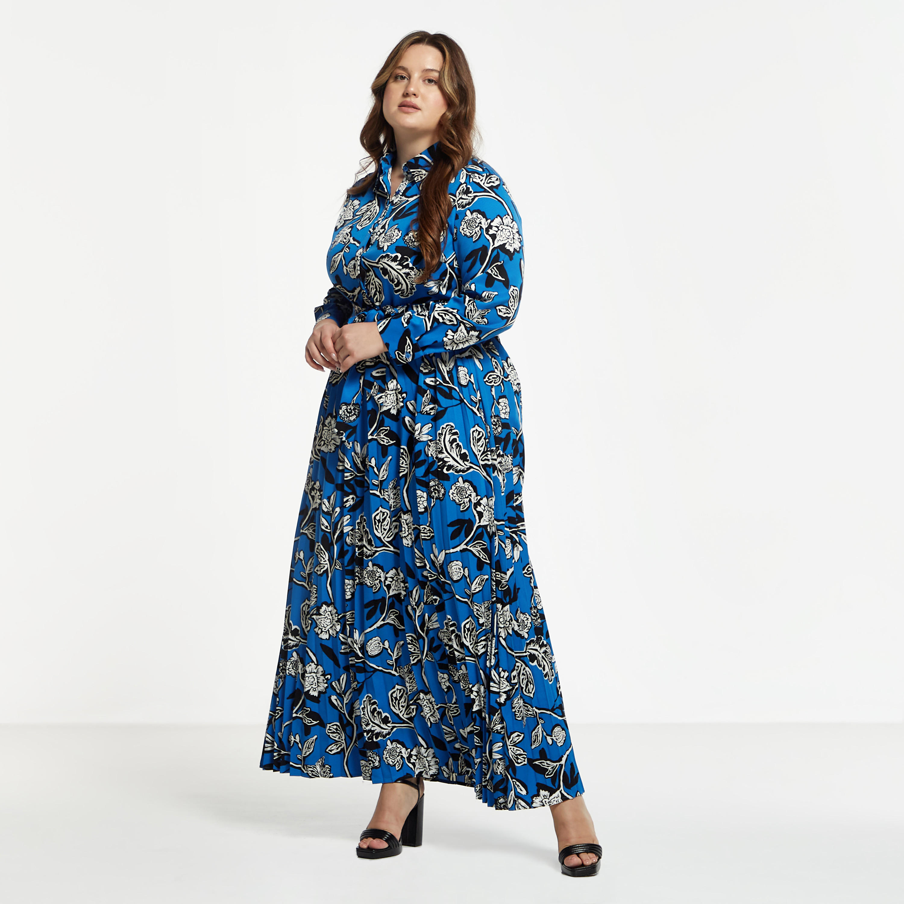 فستان قميص طويل مقاس كبير بأكمام طويلة وحزام رباط وطبعات زهرية-women-clothing-dresses-image-1