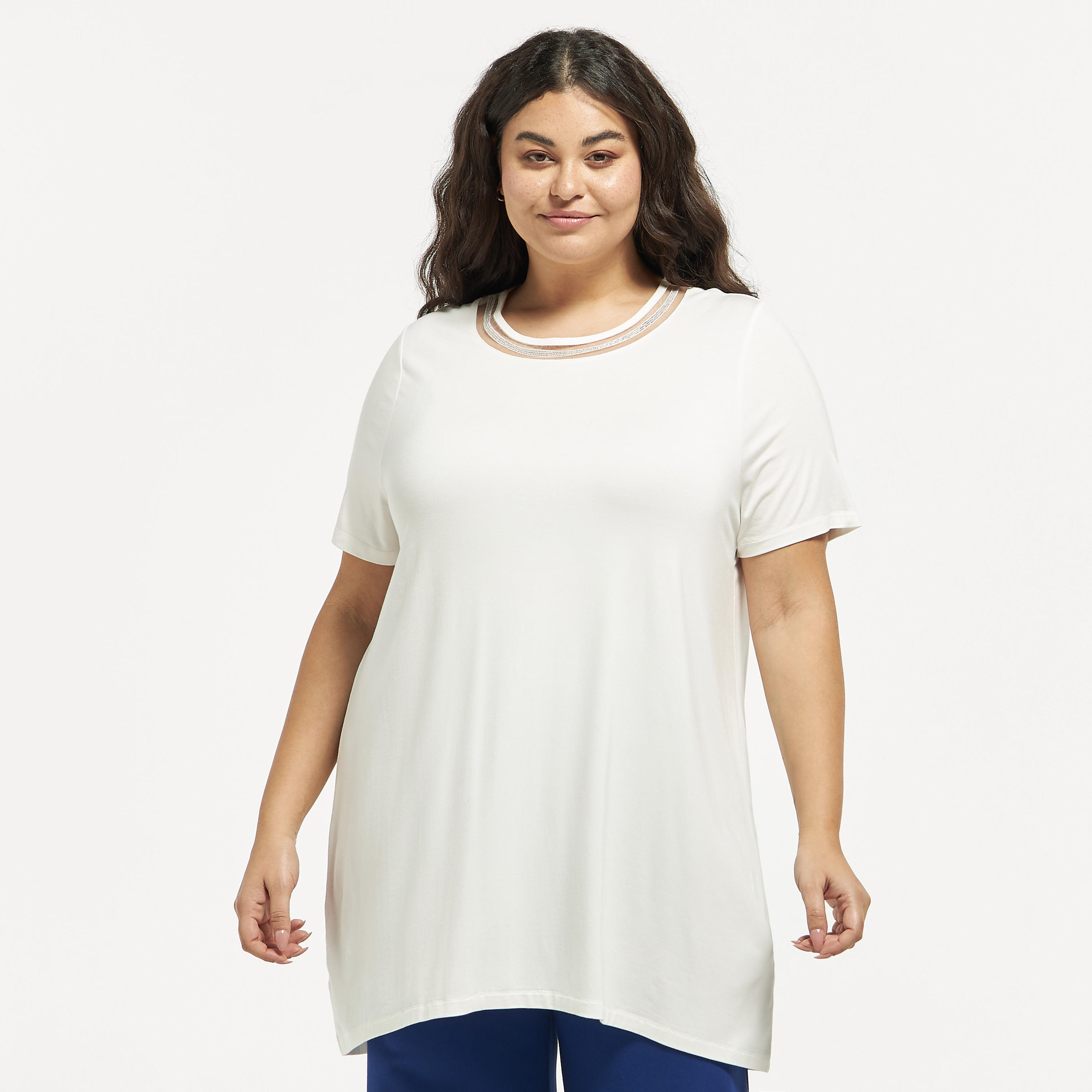 تيشيرت مقاس كبير سادة بأكمام قصيرة وتفاصيل دانتيل وشبكة-women-clothing-tshirts-image-1