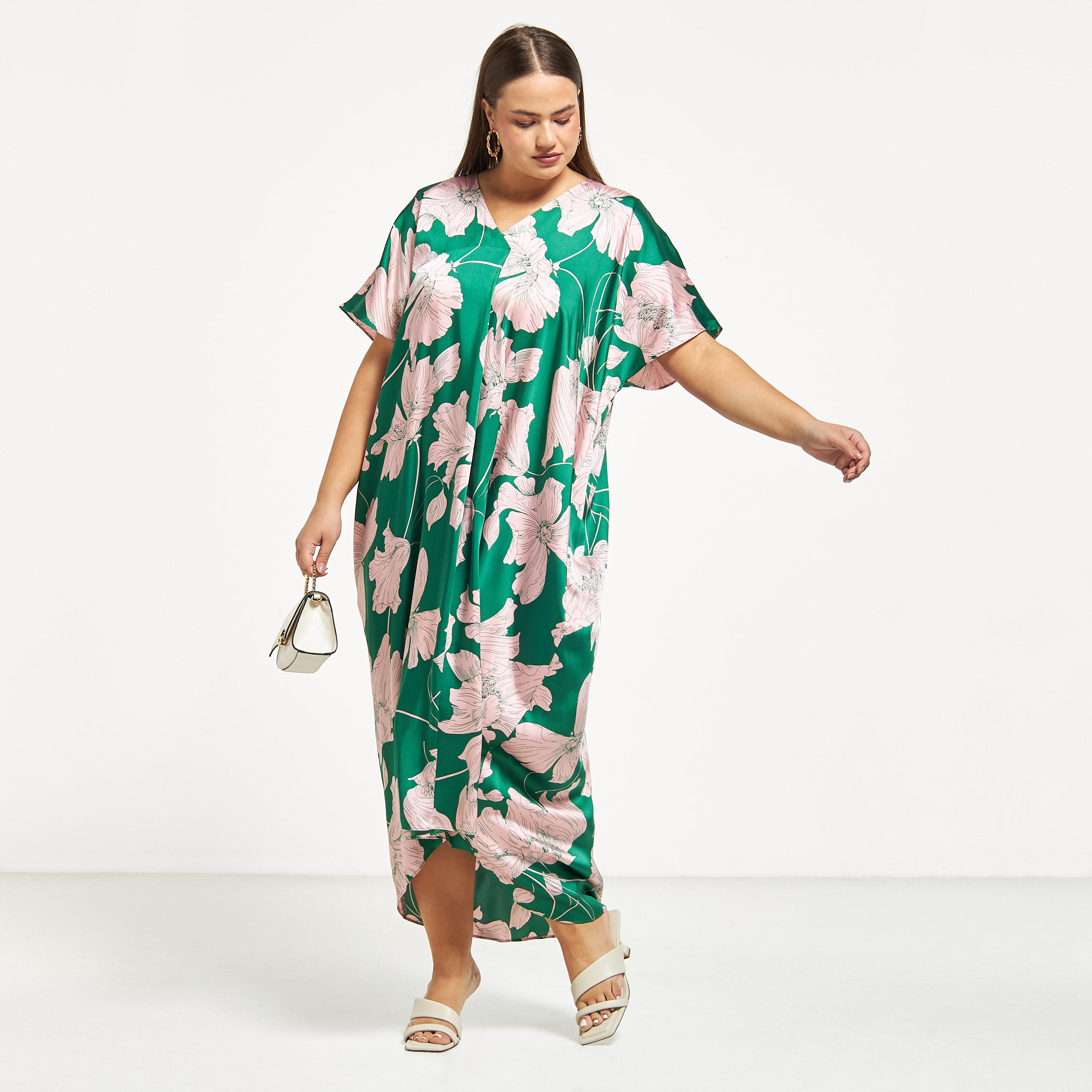 قفطان مقاس كبير بياقة V وجيوب وطبعات زهرية-women-clothing-dresses-image-2