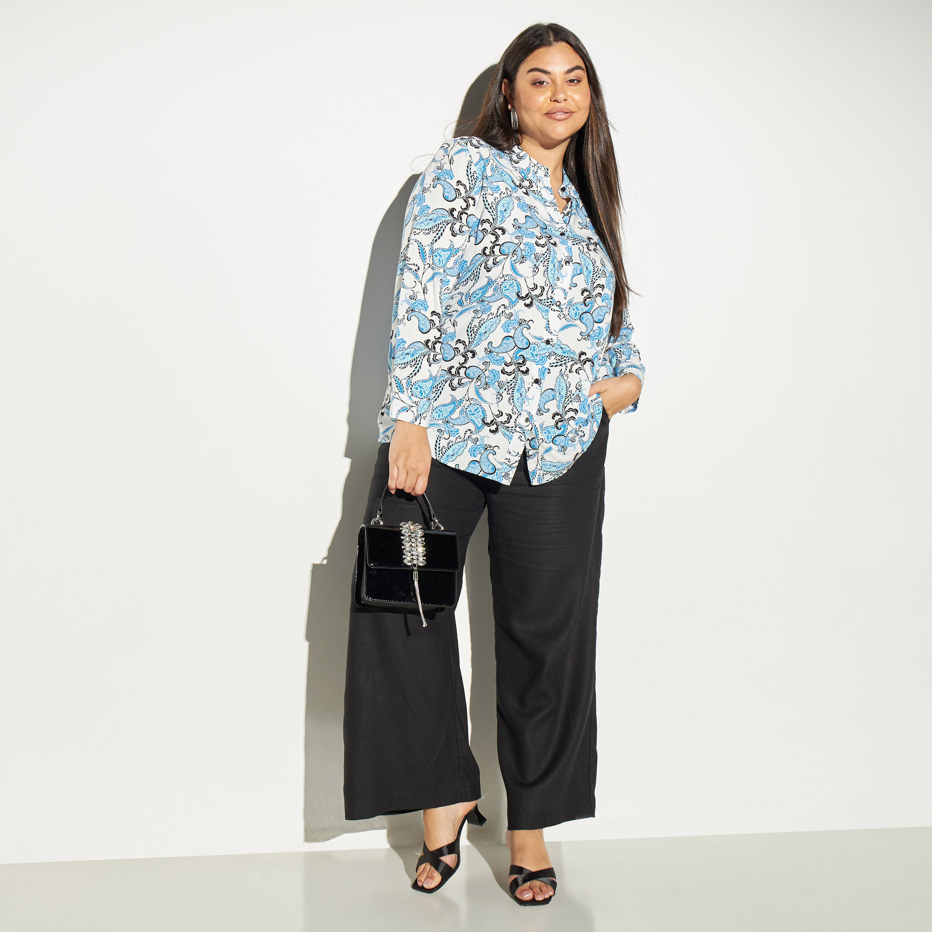 قميص مقاس كبير بأكمام طويلة وطبعات-women-clothing-shirtsandblouses-blouses-image-2