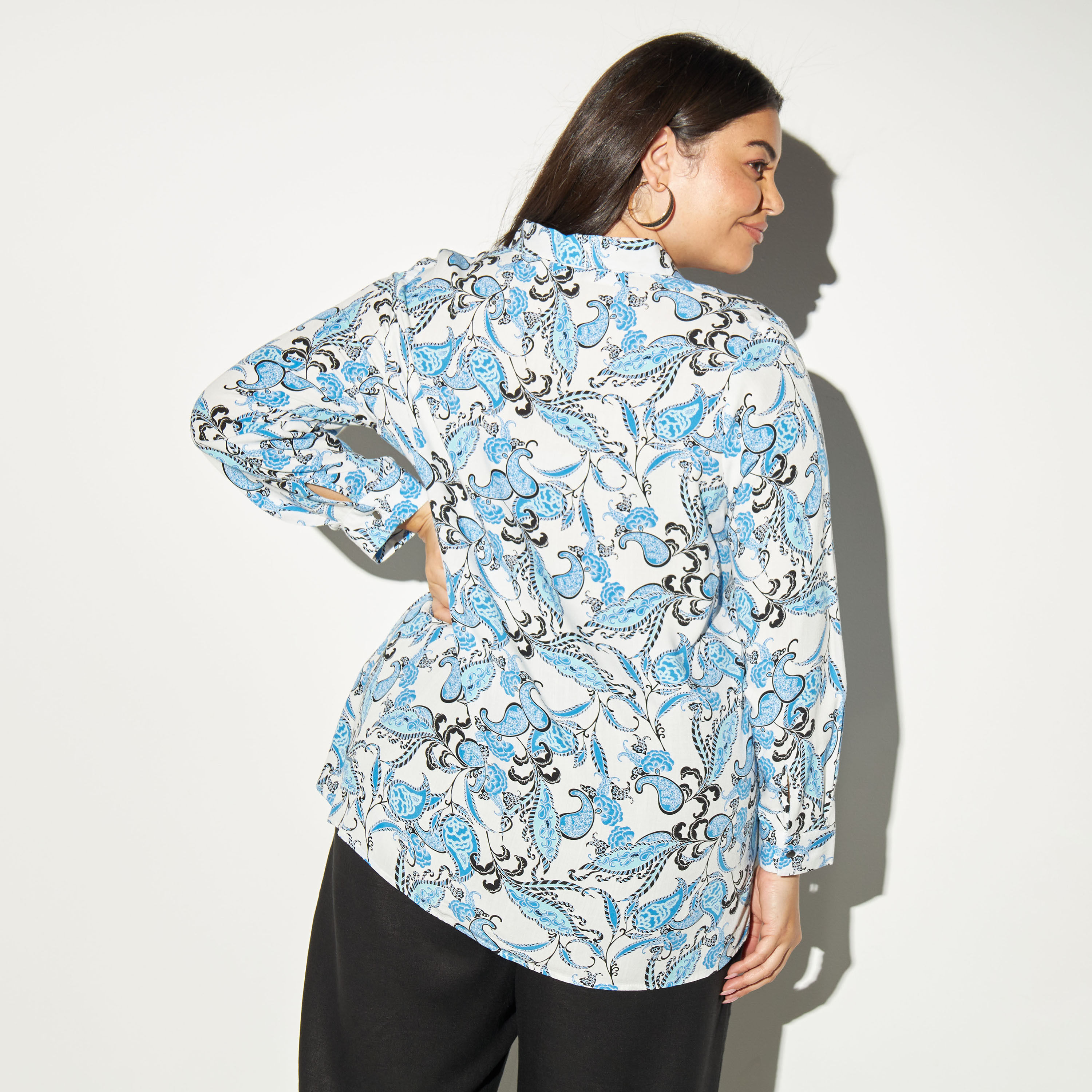 قميص مقاس كبير بأكمام طويلة وطبعات-women-clothing-shirtsandblouses-blouses-image-3