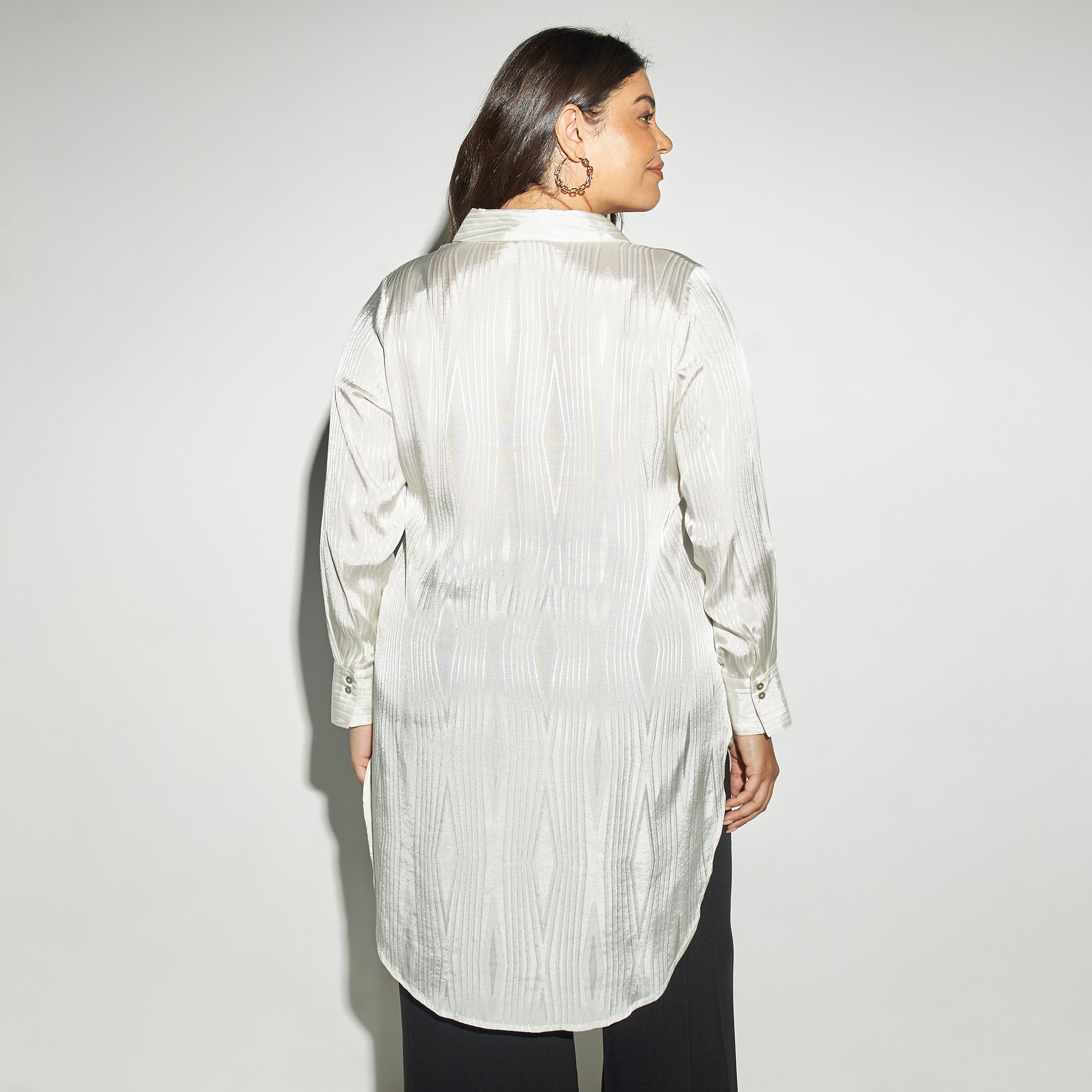 قميص بأكمام طويلة بارز الملمس-women-clothing-shirtsandblouses-blouses-image-3