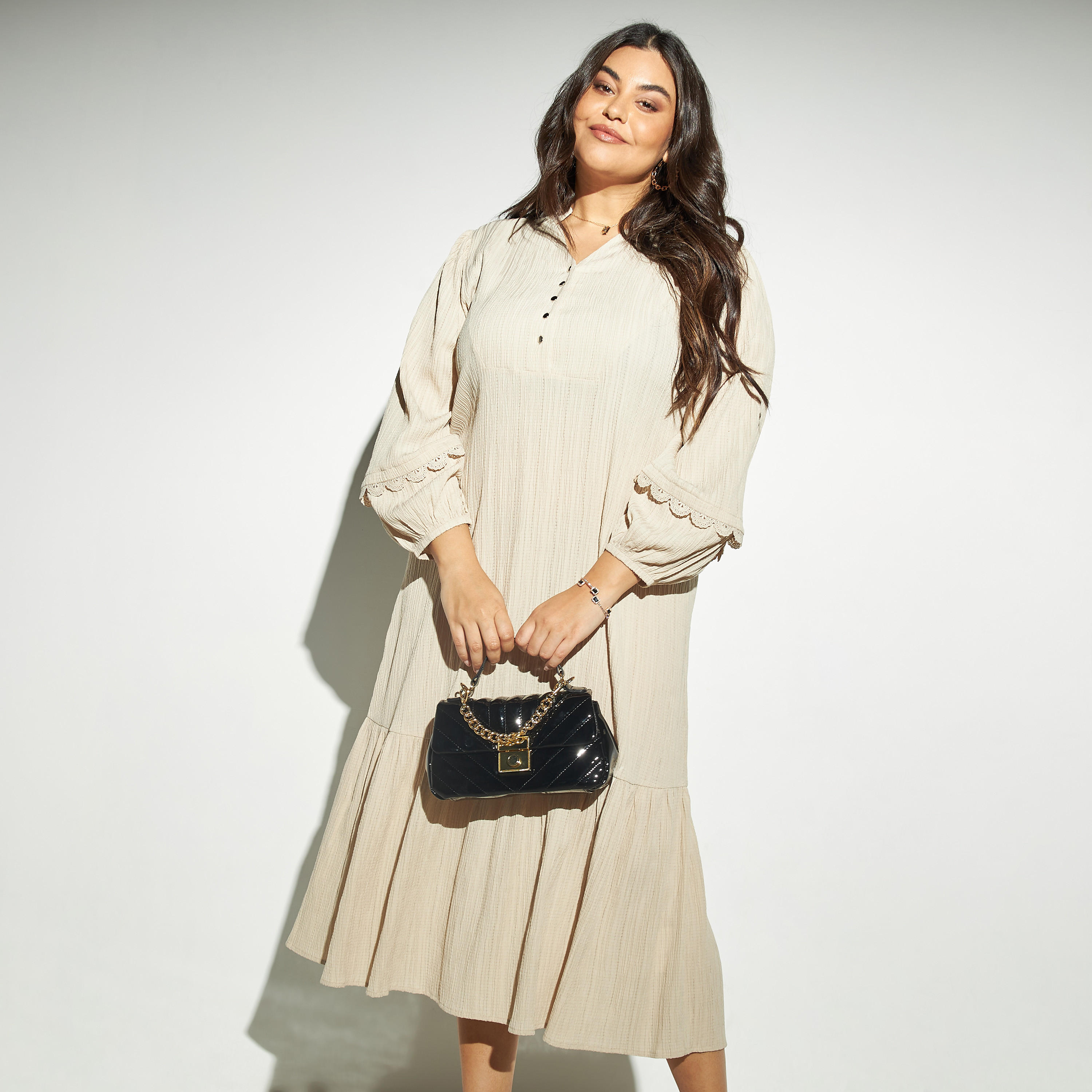 فستان مزركش بمقاسات كبيرة بأكمام كبيرة وتفاصيل متدرجة-women-clothing-dresses-image-1