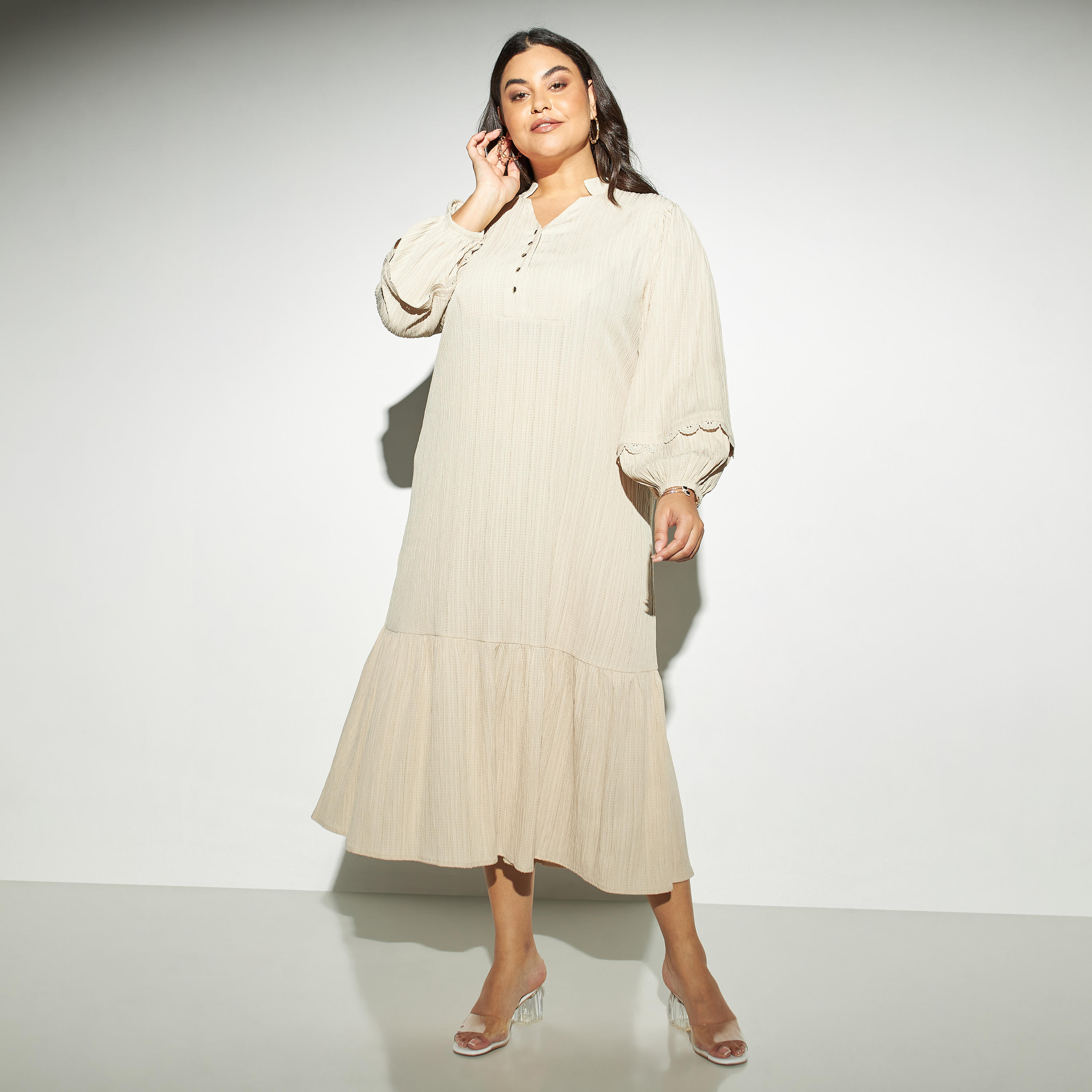 فستان مزركش بمقاسات كبيرة بأكمام كبيرة وتفاصيل متدرجة-women-clothing-dresses-image-2