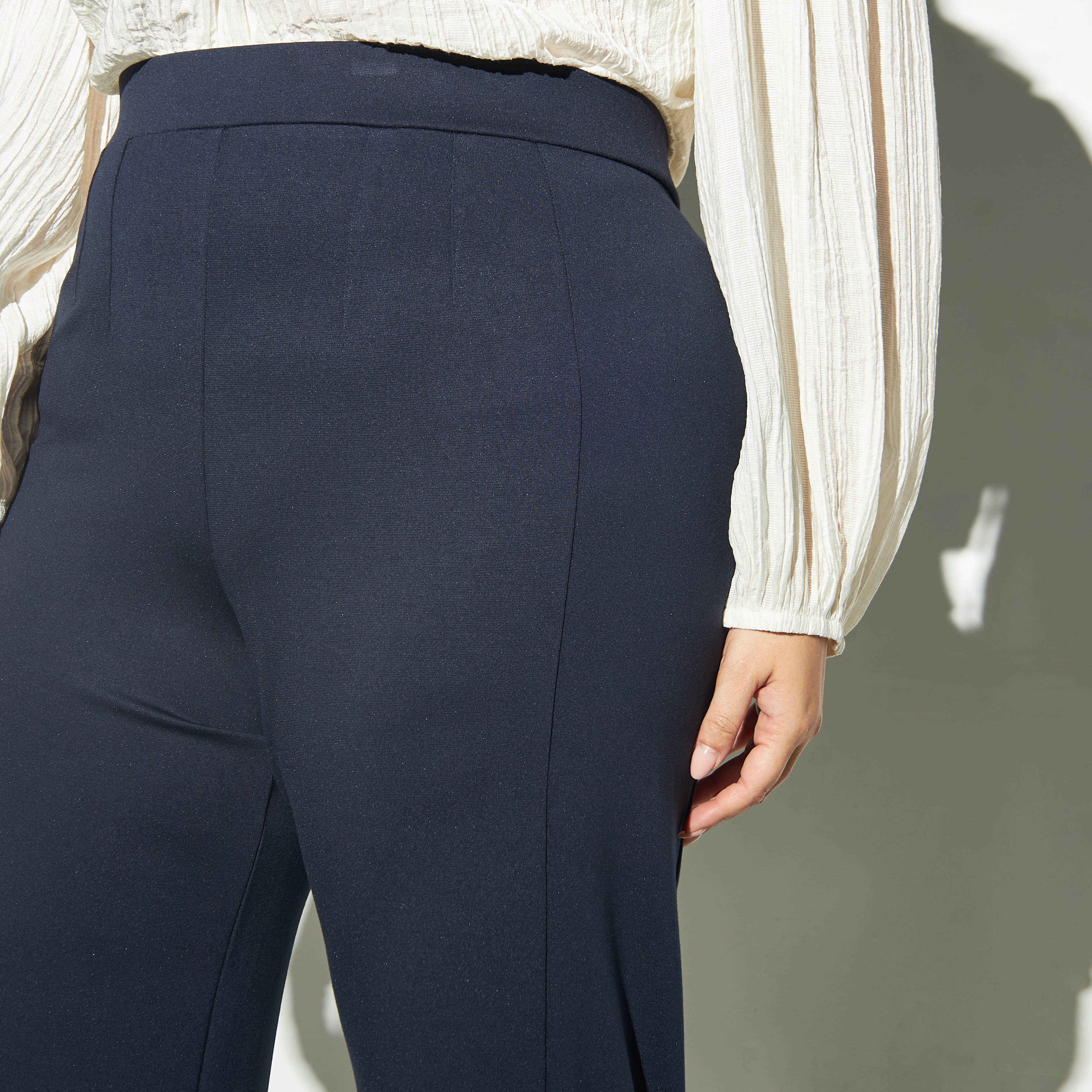 بنطلون واسع الساقين بخصر مرتفع-women-clothing-trousers-image-4