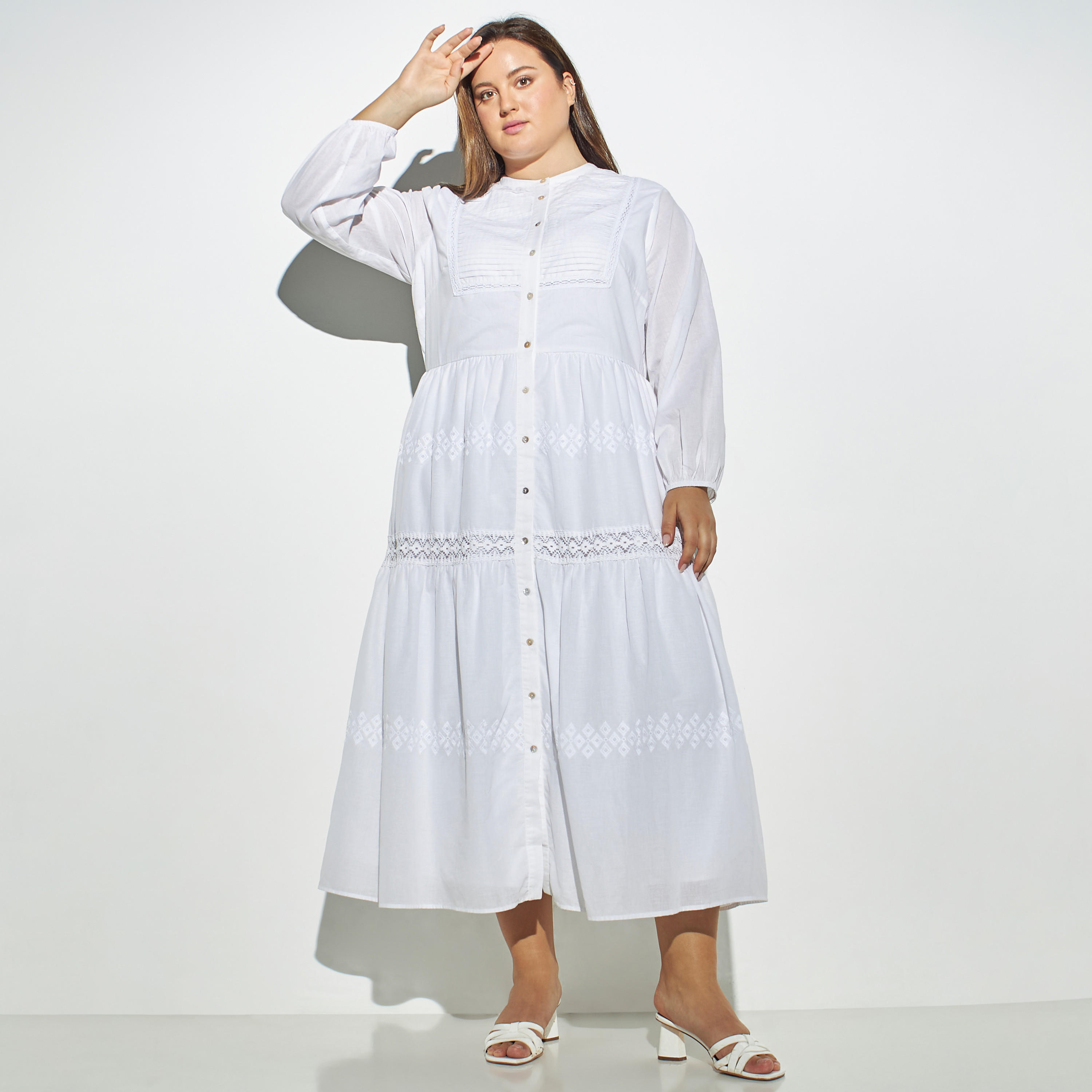 فستان مقاس كبير متعدد الطبقات بأزرار وتفاصيل دانتيل-women-clothing-dresses-image-1