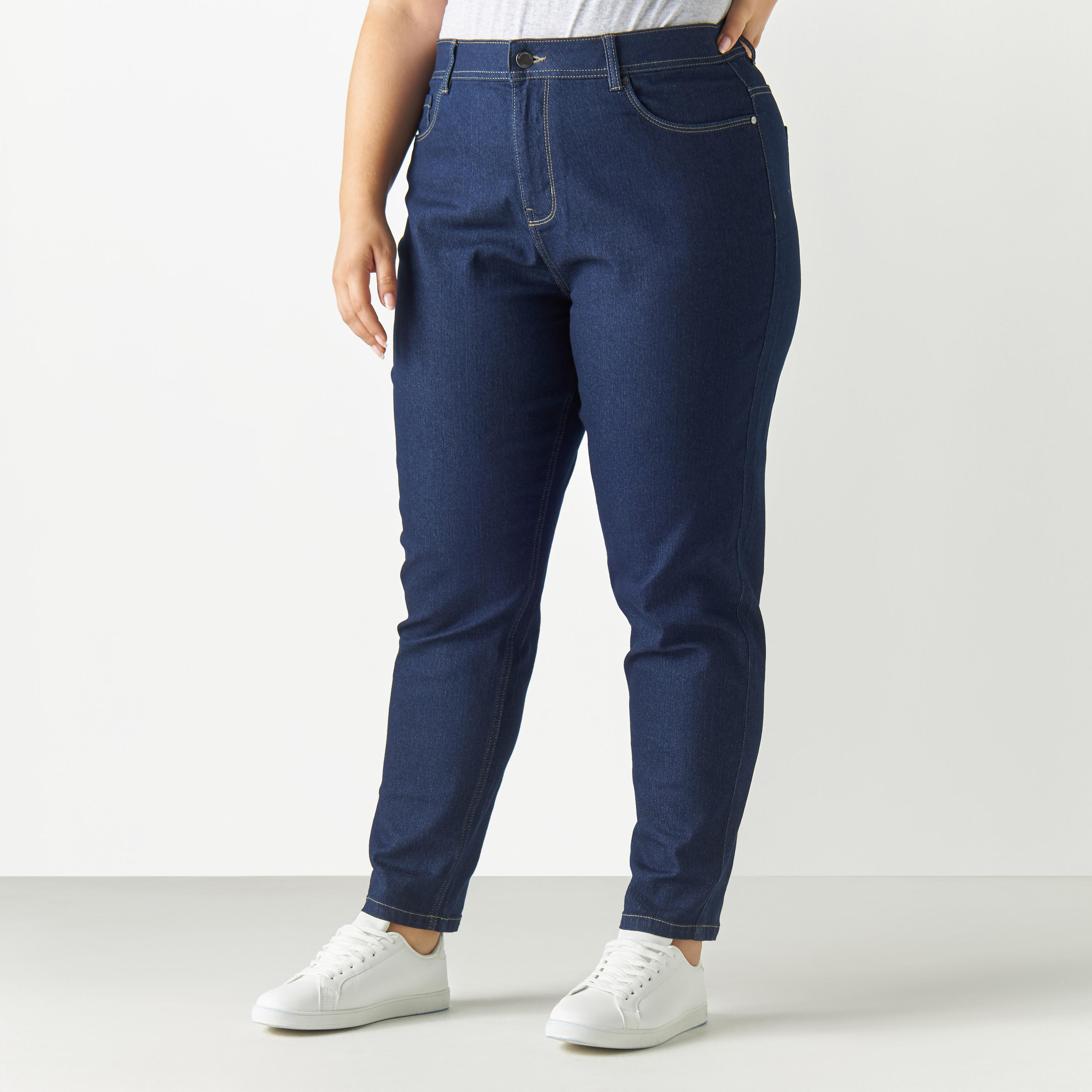 بنطلون جينز سادة مقاس كبير بجيوب-women-clothing-bottoms-jeans-image-4