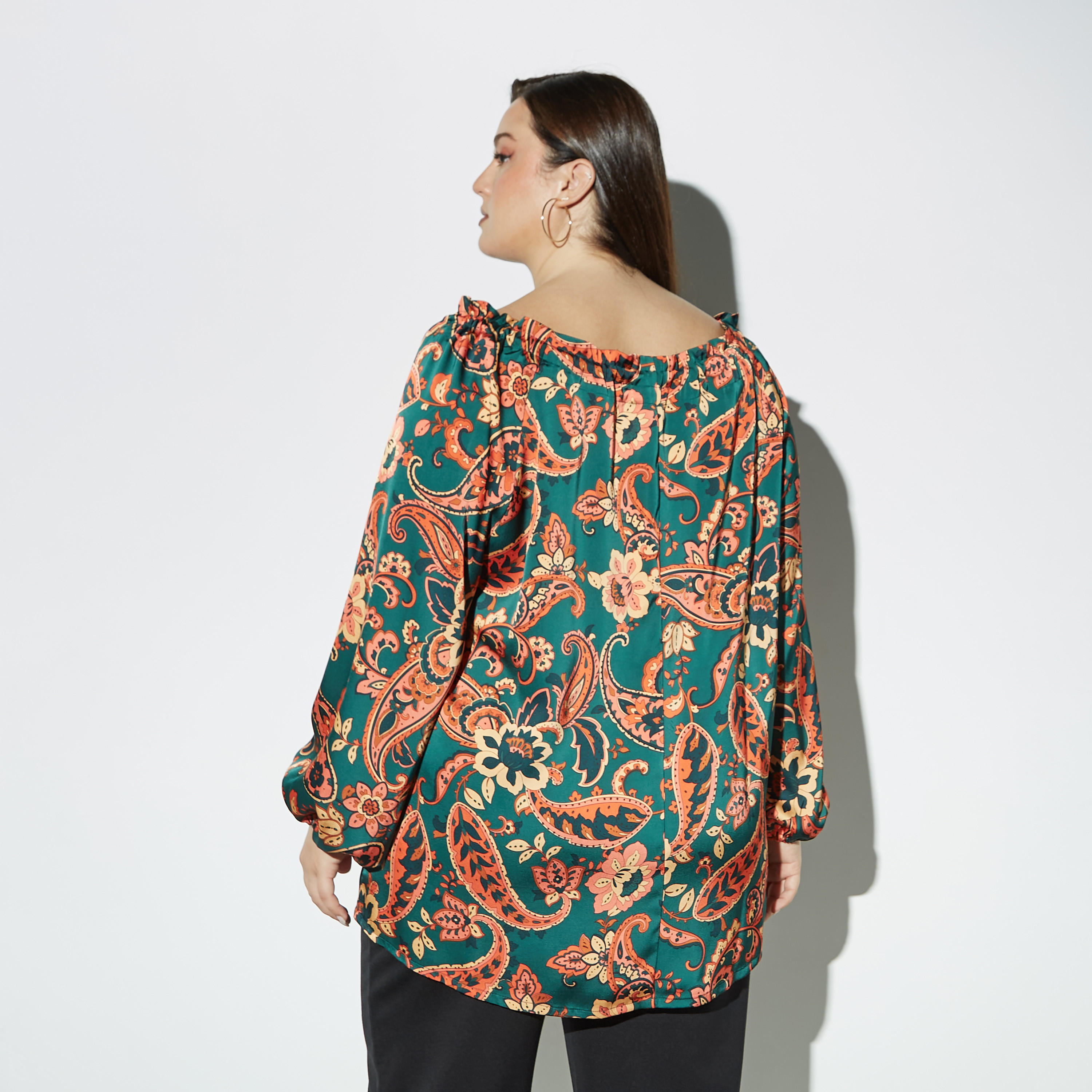 بلوزة مقاس كبير بتفاصيل كشكش وأربطة وأكمام طويلة-women-clothing-shirtsandblouses-blouses-image-3