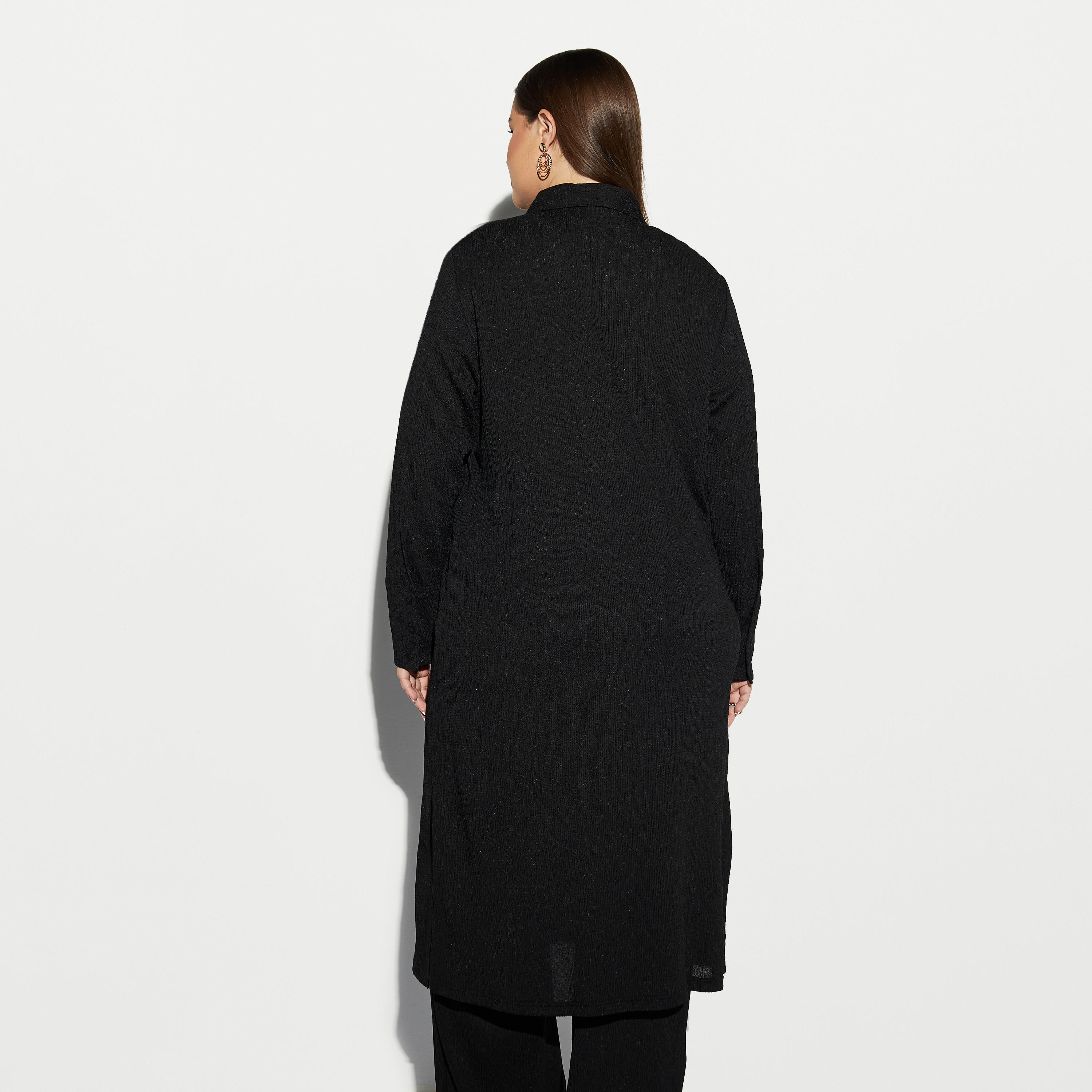 Plus Size Textured Tunic with Collar and Long Sleeves-women-clothing-shirtsandblouses-blouses-image-3