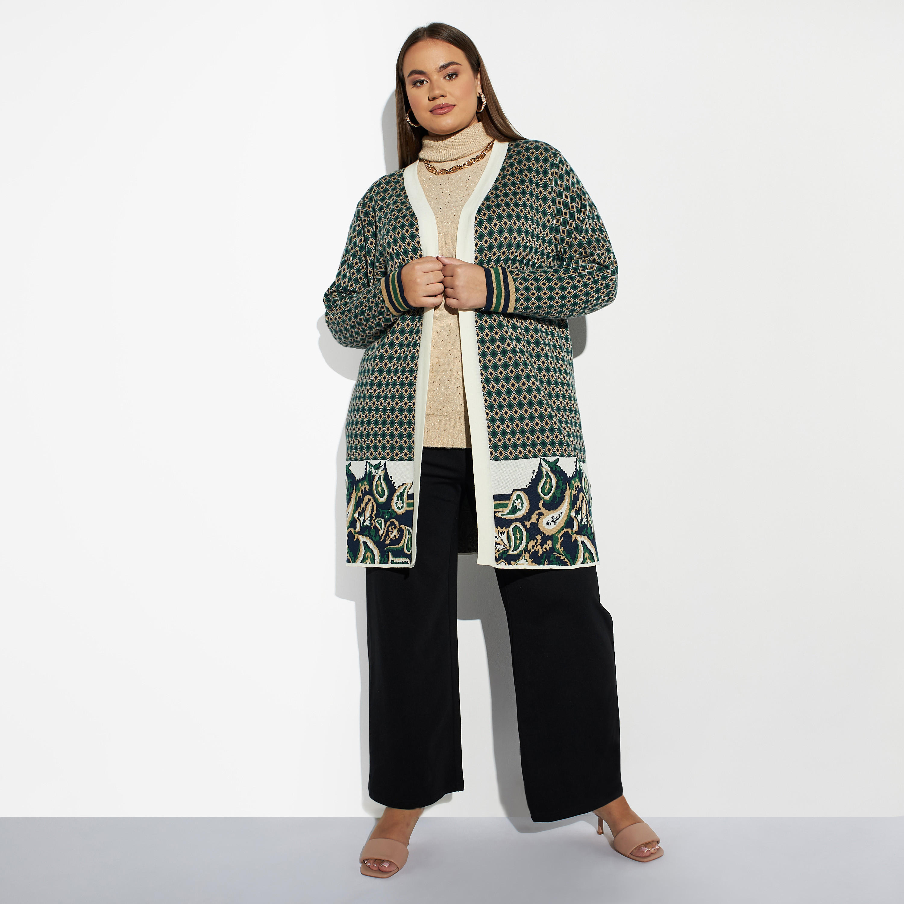 كارديجان بارز الملمس مقاس كبير-women-winterwear-cardigansandjumpers-cardigans-image-3