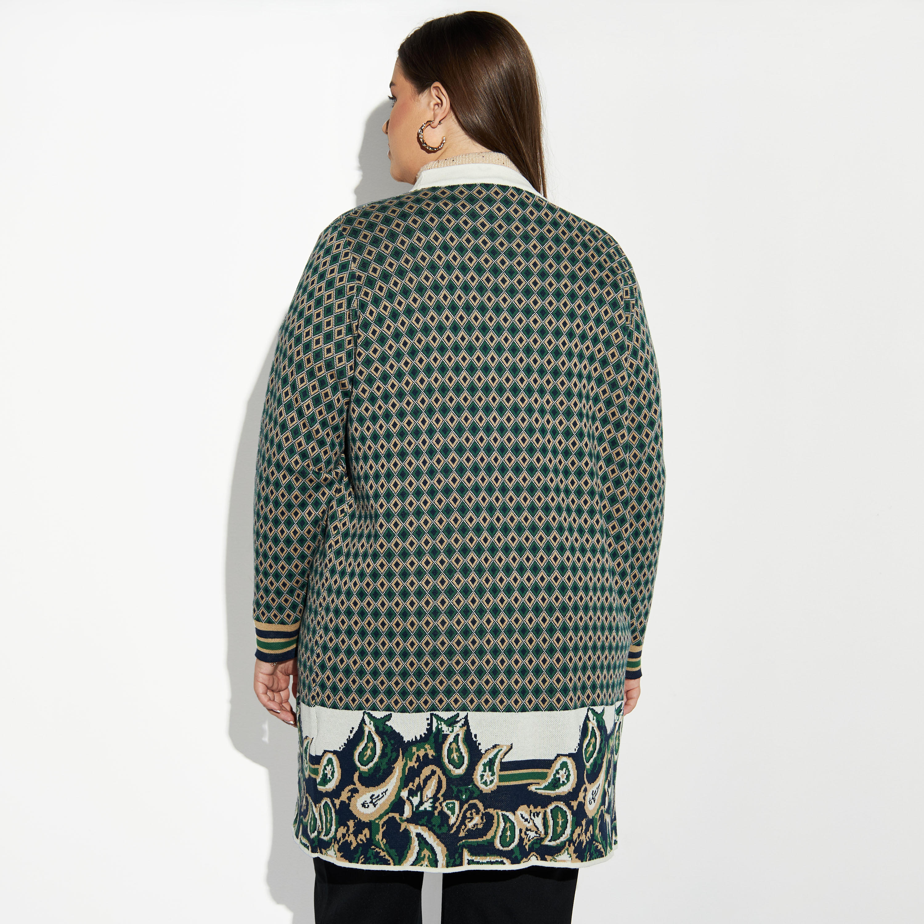 كارديجان بارز الملمس مقاس كبير-women-winterwear-cardigansandjumpers-cardigans-image-2