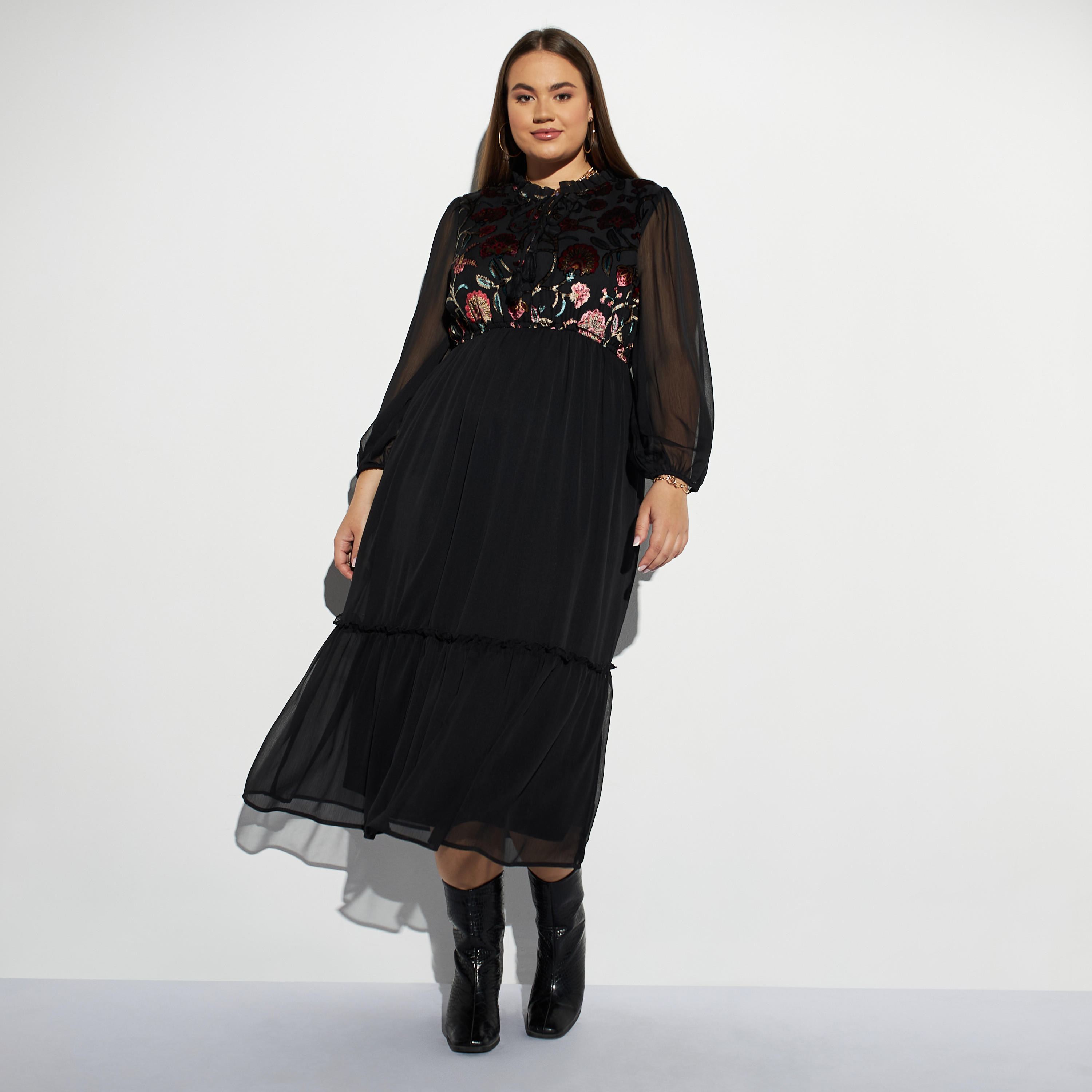 فستان مقاس كبير ميدي بتفاصيل أزهار وأربطة وأكمام طويلة-women-clothing-dresses-image-1