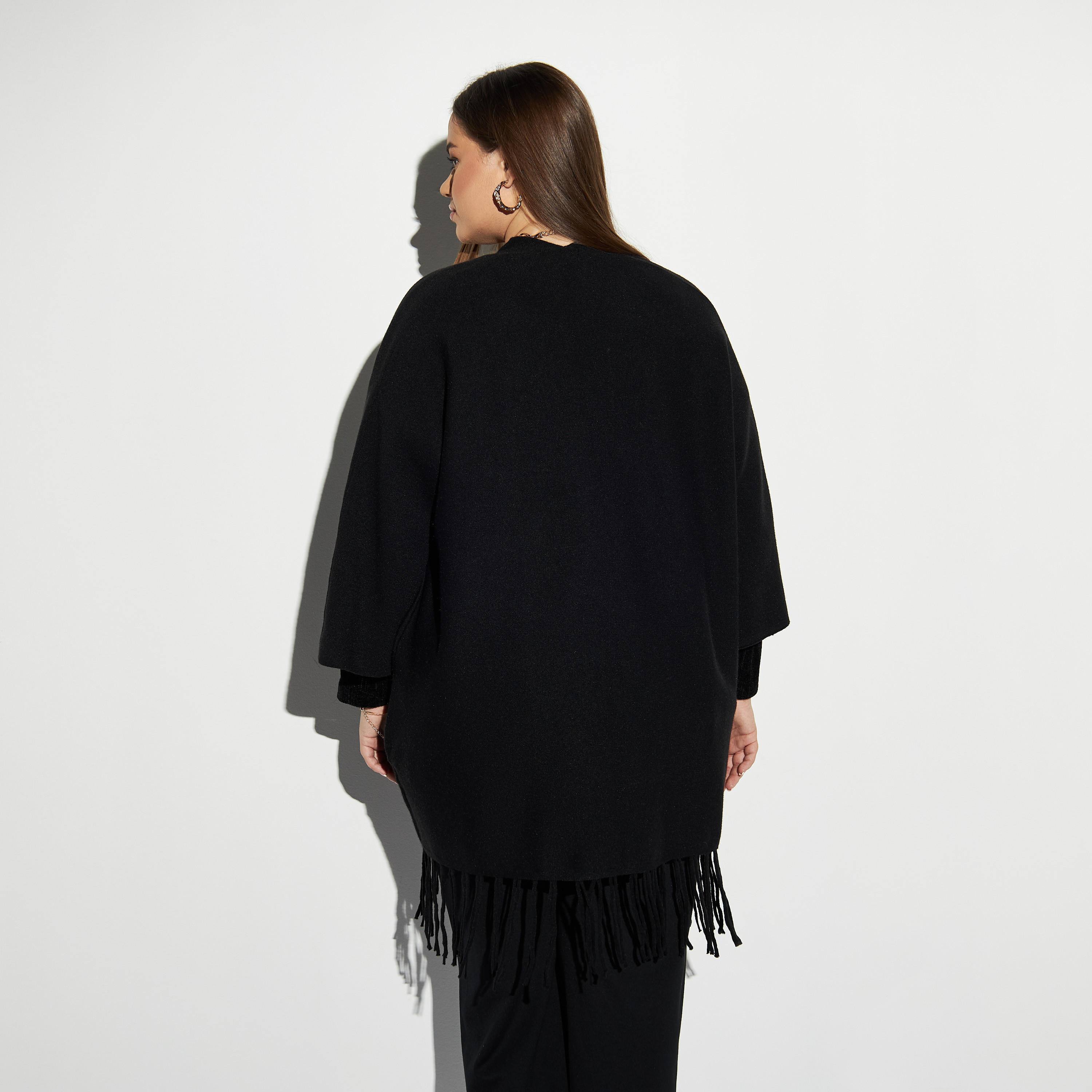 سترة مقاس كبير مفتوحة بشراشيب وجيوب-women-winterwear-cardigansandjumpers-cardigans-image-3